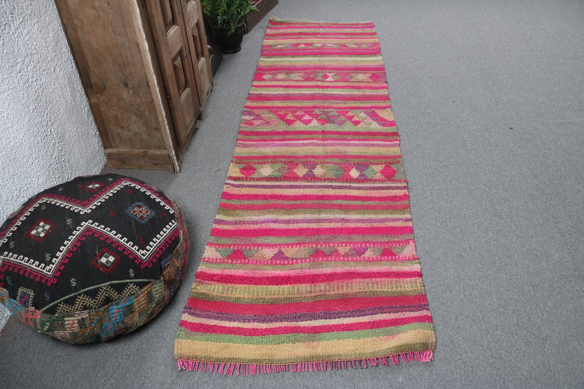 2.7x9.4 ft Runner Halı, Oushak Halıları, Uzun Yolluk Halısı, Vintage Runner Halıları, Modern Halılar, Vintage Halılar, Türk Halıları, Pembe Düz Dokuma Halı