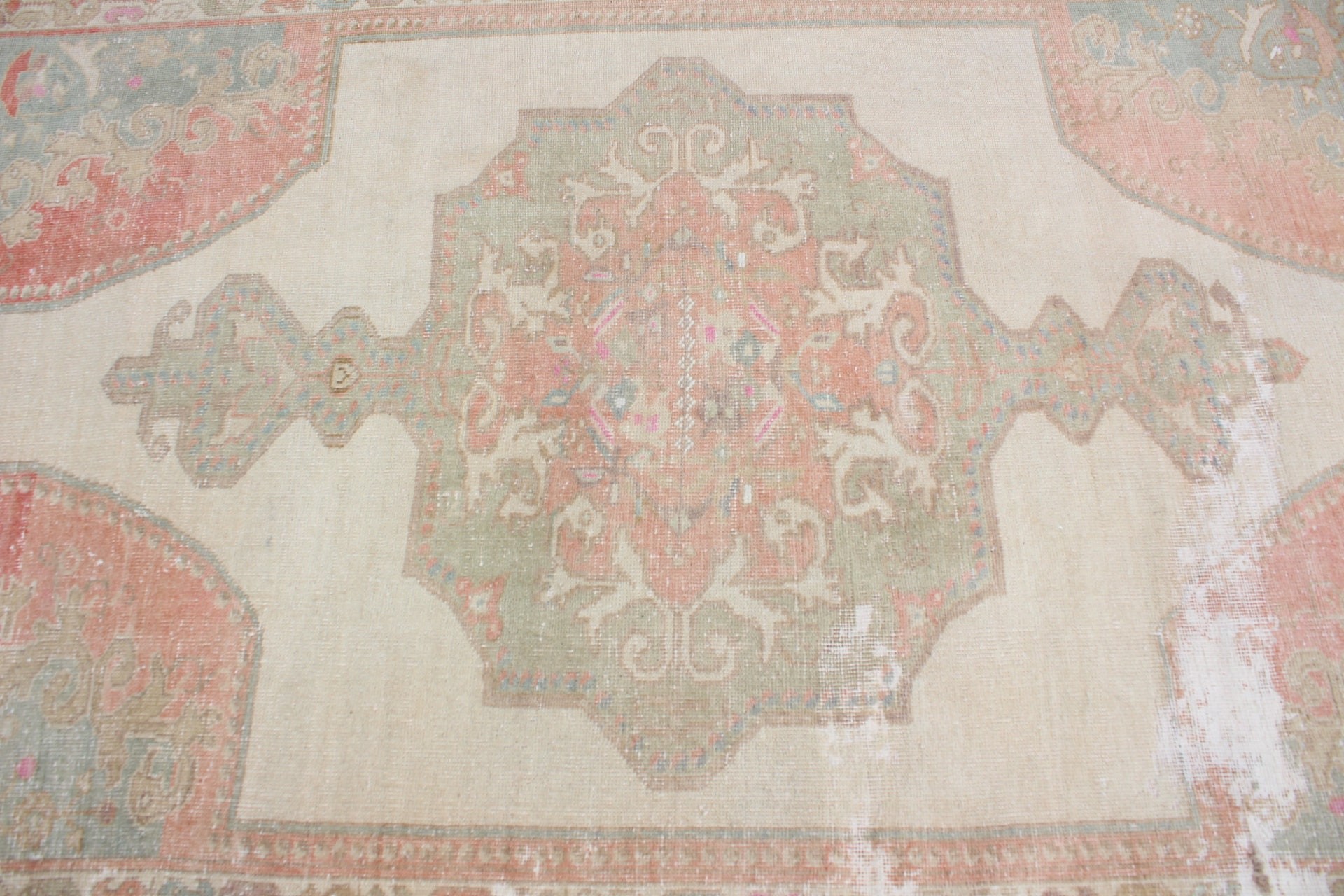 Yemek Odası Halısı, Vintage Halılar, Yer Halıları, İç Mekan Halıları, Anadolu Halısı, Yatak Odası Halıları, Türk Halısı, Bej Soğuk Halılar, 4.4x7 ft Alan Halısı