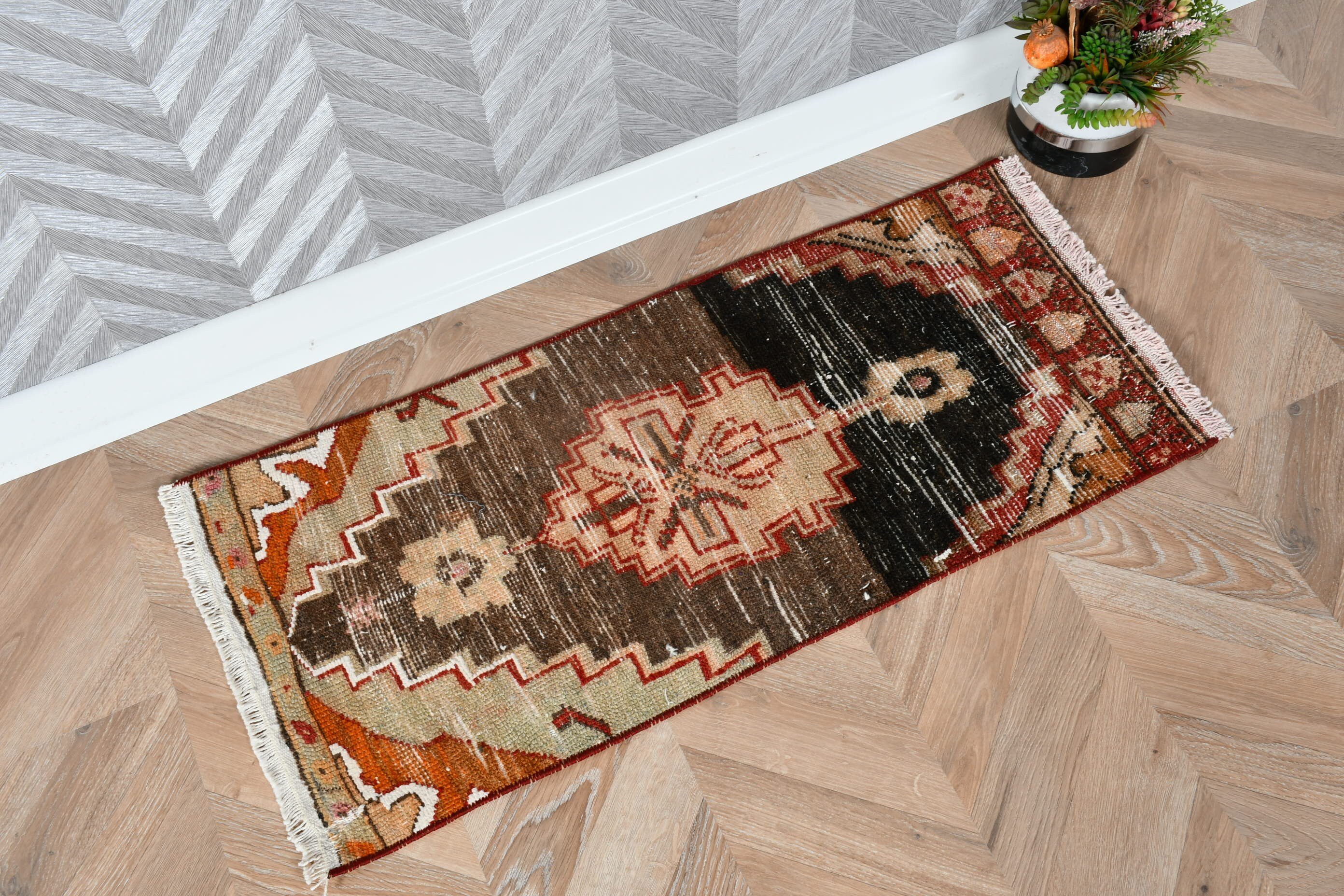 Brown Moroccan Rug, Nursery Rugs, Entry Rug, 1.3x3 ft Small Rug, Rugs for Nursery, Turkish Rugs, Vintage Rug, Anatolian Rug, Cool Rug