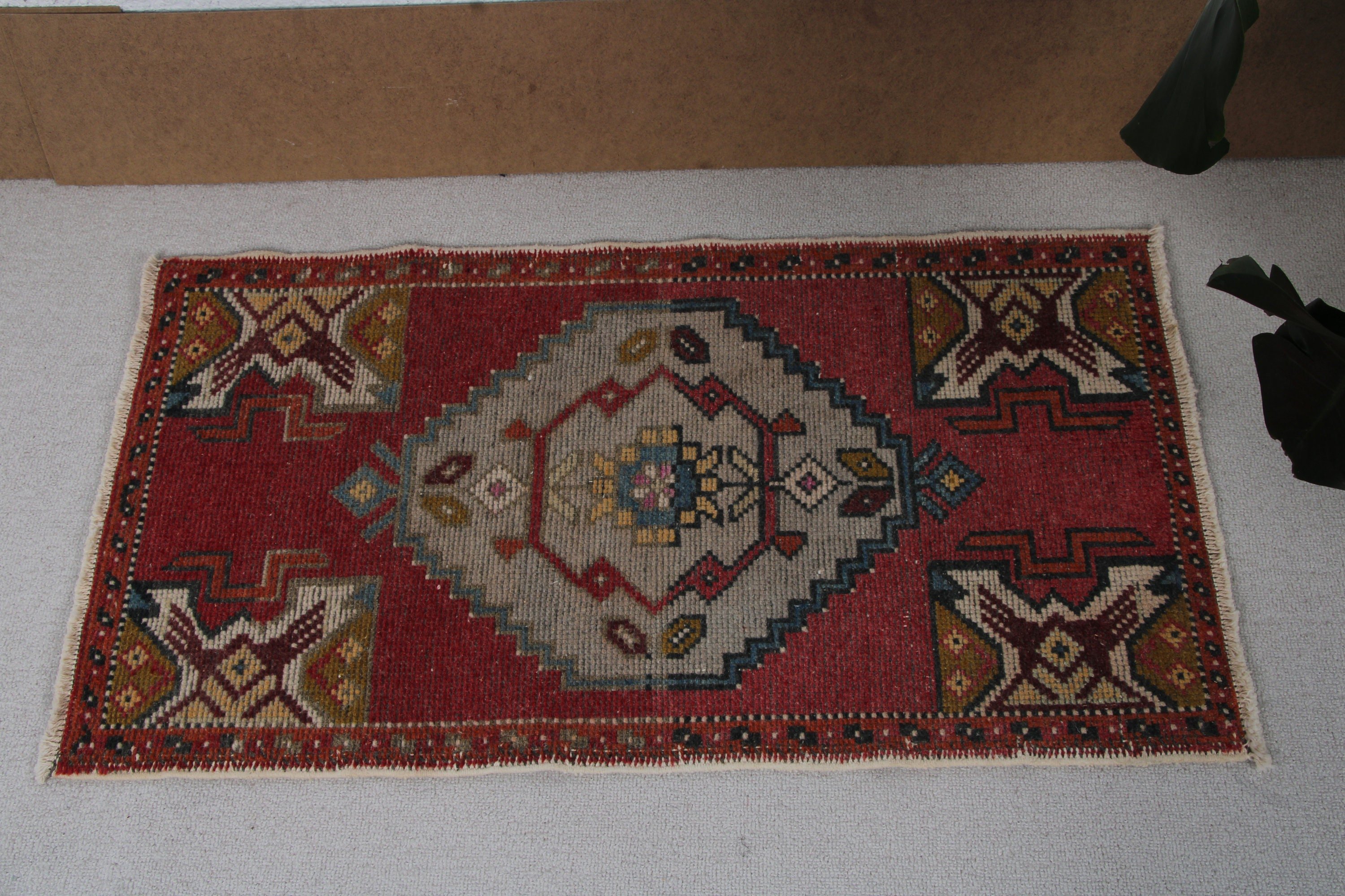 Türk Halıları, Fas Halıları, Vintage Halılar, Düz Dokuma Halı, 1.7x3.1 ft Küçük Halı, Kırmızı Yatak Odası Halısı, Küçük Vintage Halılar, Küçük Alan Halısı