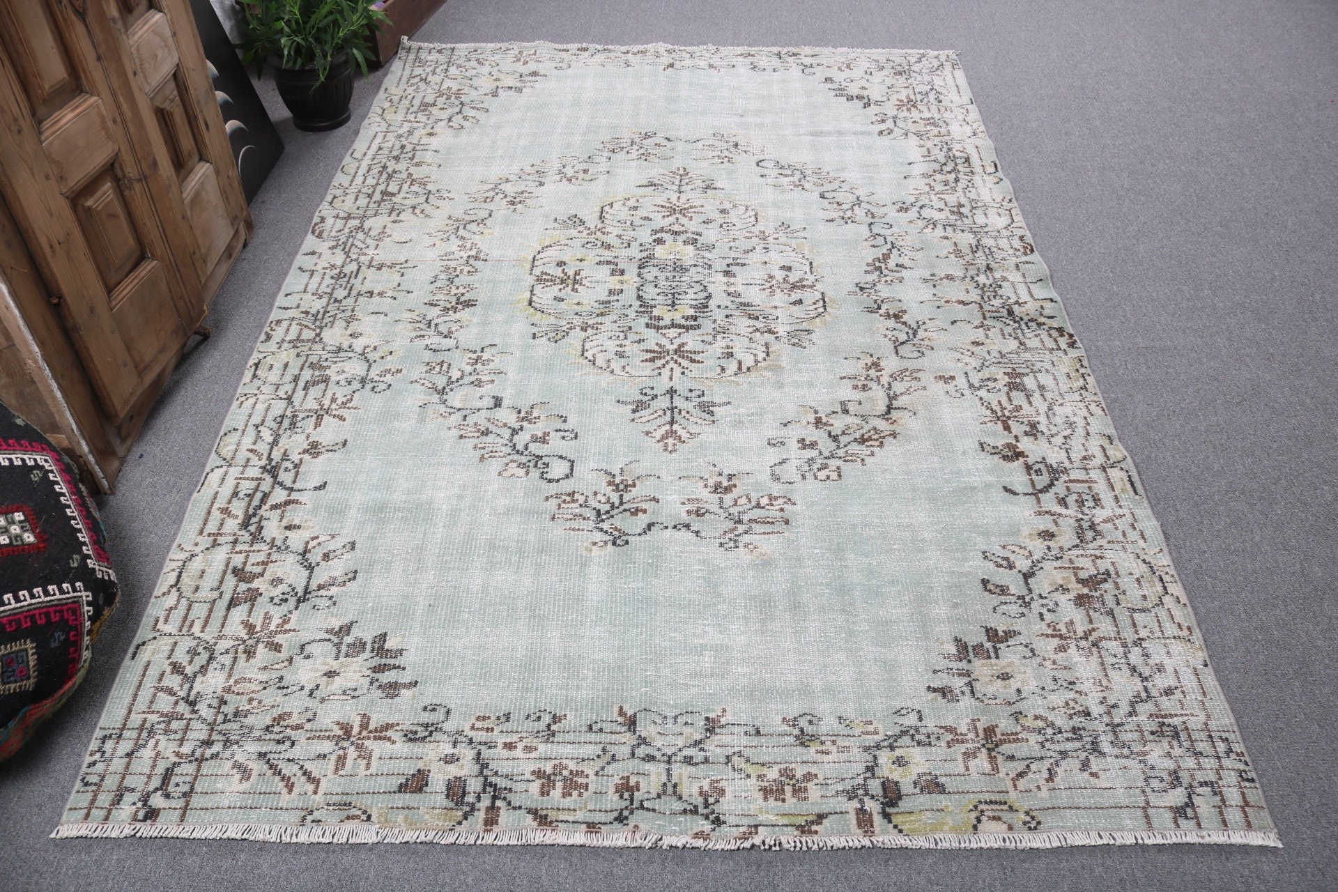 Handmade Rug, Green Anatolian Rugs, Vintage Rug, 5.4x8.3 ft Large Rugs, Boho Rug, Large Oushak Rug, Turkish Rugs, Cool Rug, Large Boho Rugs