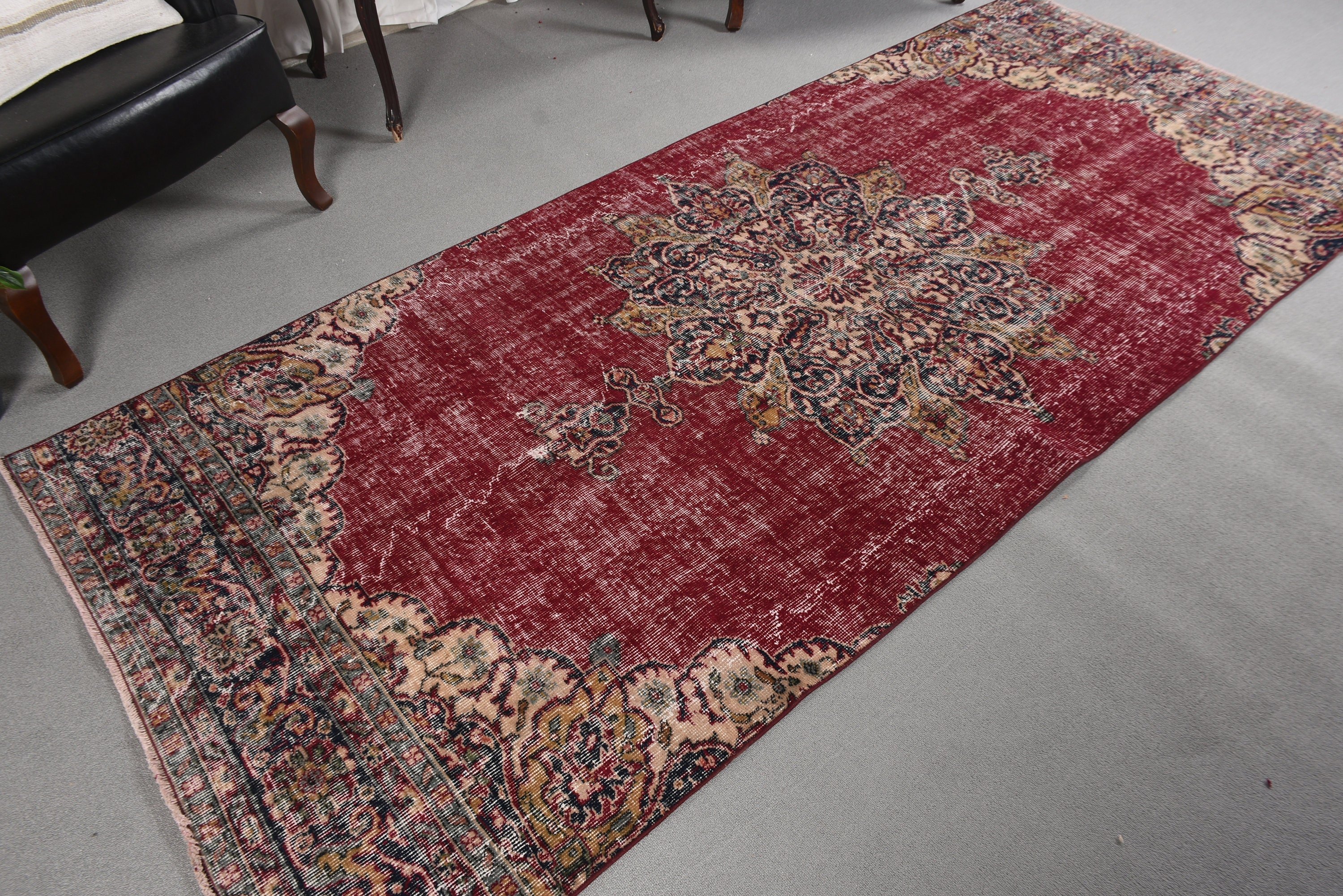 Vintage Rug, Kitchen Rugs, Turkish Rug, Bedroom Rugs, 4.1x9.5 ft Area Rug, Rugs for Bedroom, Red Oushak Rug, Modern Rugs