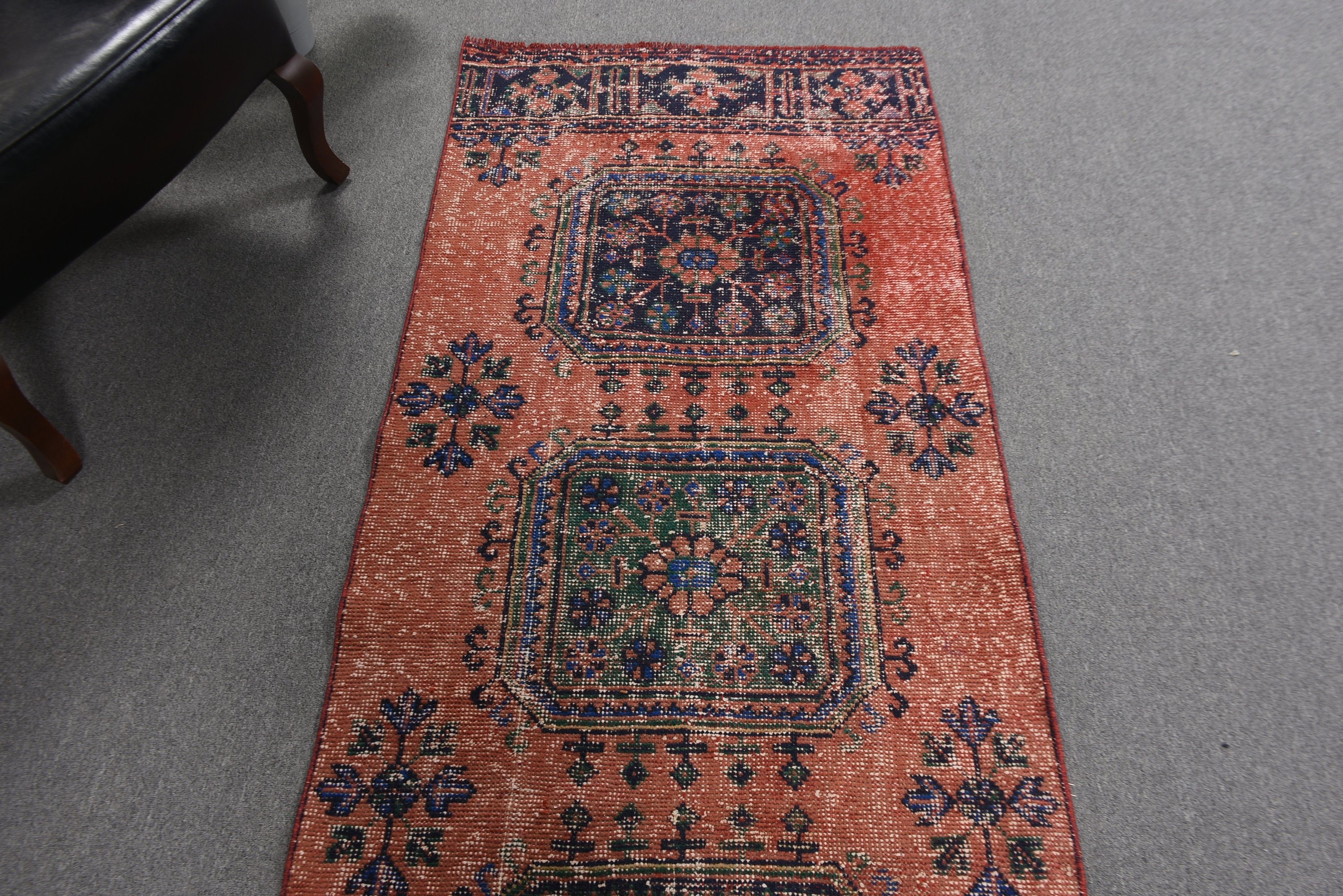 Etnik Halılar, Ev Dekorasyonu Halıları, Havalı Halı, 2,9x11,1 ft Koşucu Halıları, Merdiven Halıları, Koridor Halıları, Türk Halıları, Vintage Halı, Kırmızı Anadolu Halıları