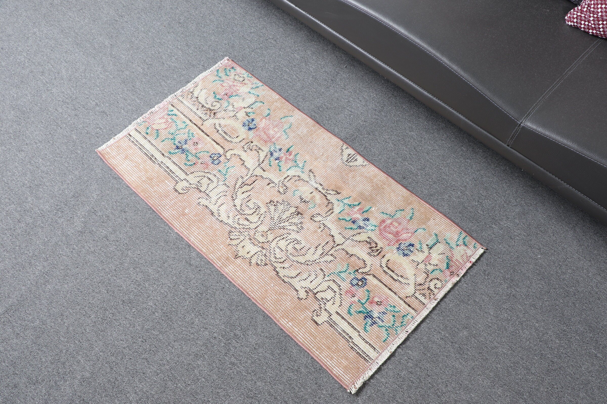 Beige Bedroom Rugs, Wall Hanging Rug, Rugs for Bath, Door Mat Rug, Floor Rug, 1.6x3 ft Small Rug, Turkish Rug, Vintage Rug