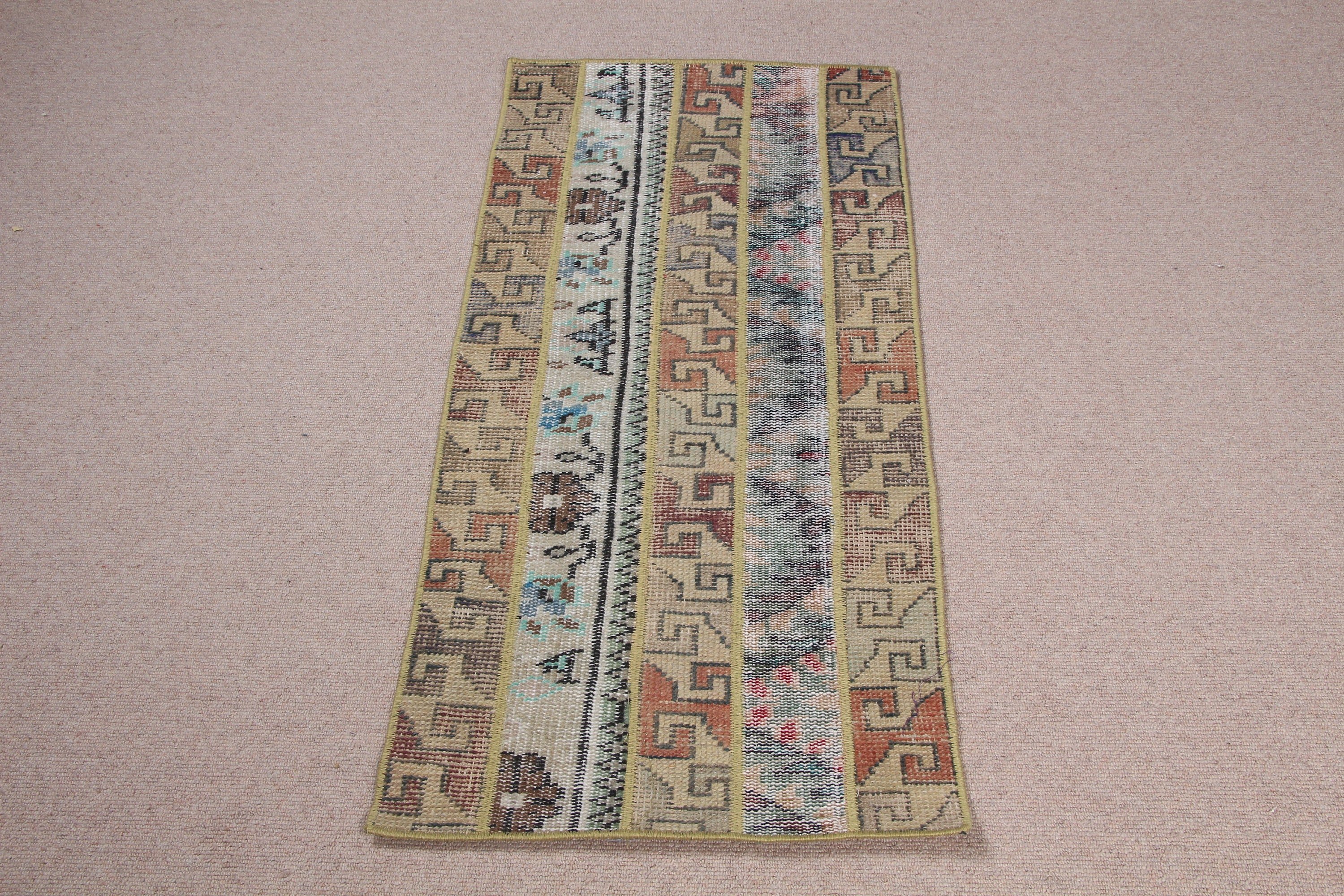 Kapı Paspas Halıları, Anadolu Halısı, Mutfak Halıları, 1.8x3.9 ft Küçük Halılar, Türk Halısı, Bej Oushak Halısı, Banyo Halısı, Banyo Halıları, Vintage Halı