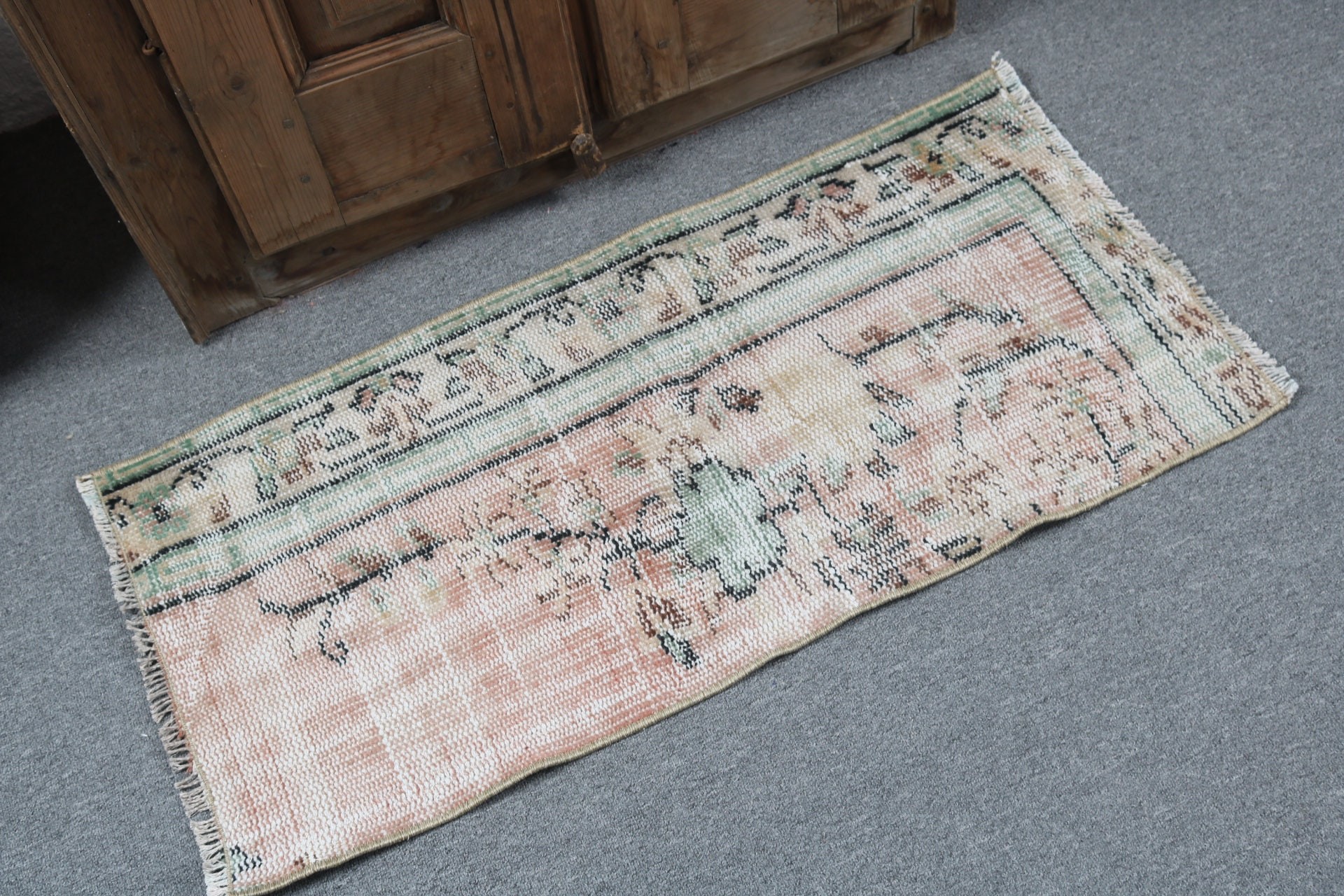 Modern Rugs, Small Vintage Rugs, Vintage Rug, Statement Rug, Pink Kitchen Rug, Bathroom Rug, Turkish Rugs, 1.6x3.2 ft Small Rugs, Boho Rug