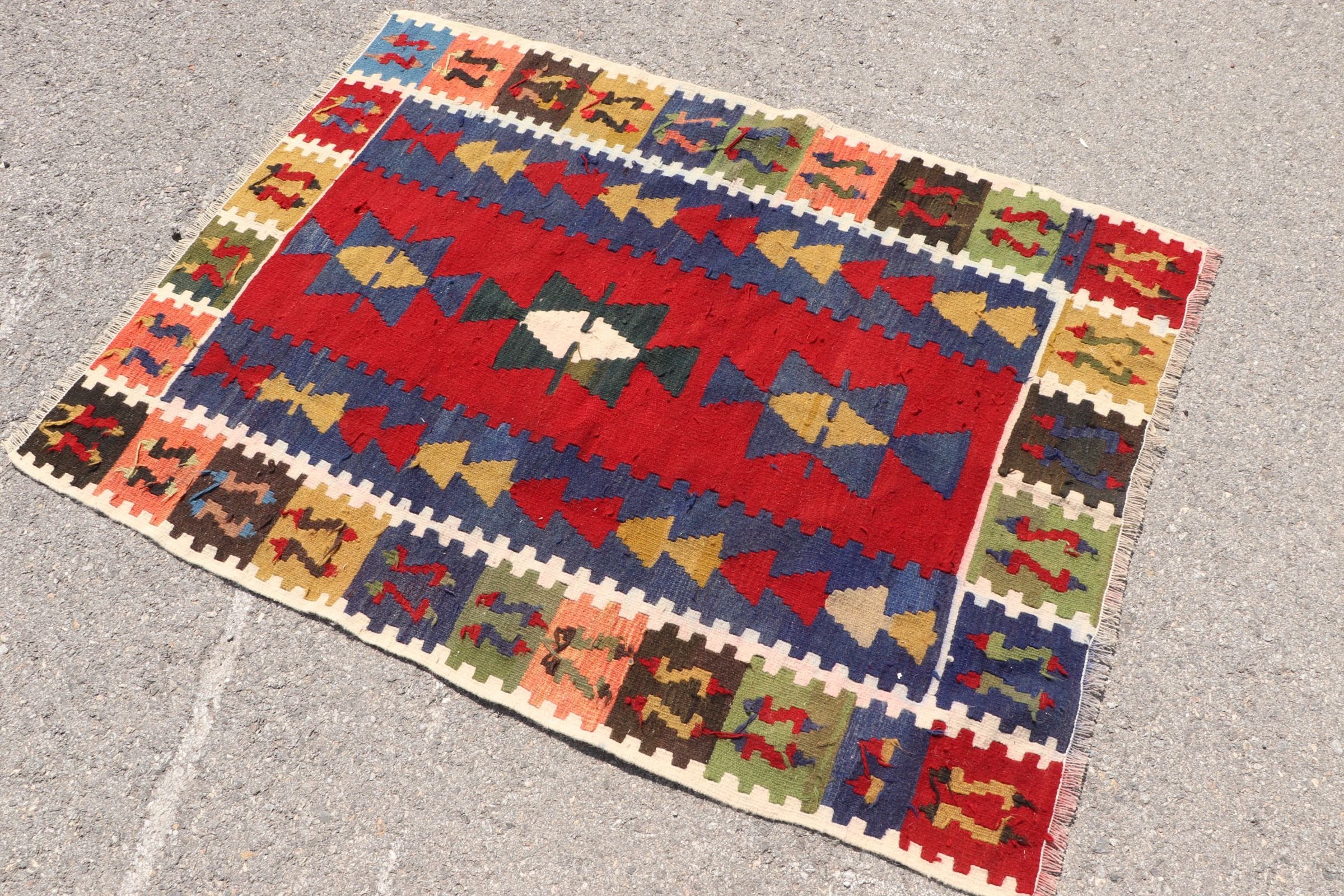 Kabile Halıları, 3,6x4,9 ft Accent Halı, Vintage Halı, Havalı Halı, Kilim, Fas Halısı, Kırmızı Oryantal Halı, Yatak Odası Halısı, Mutfak Halıları, Türk Halısı