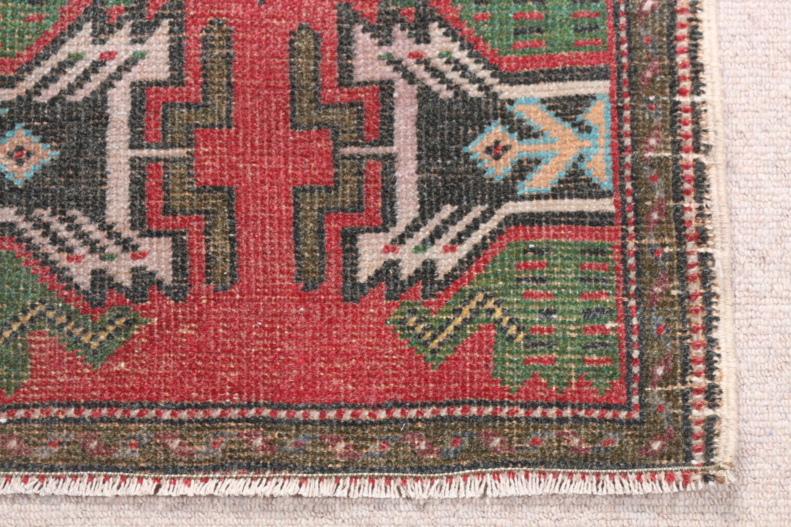 Rugs for Car Mat, Vintage Rug, Moroccan Rug, 1.8x3.1 ft Small Rug, Wool Rugs, Turkish Rug, Door Mat Rugs, Entry Rug, Red Anatolian Rug