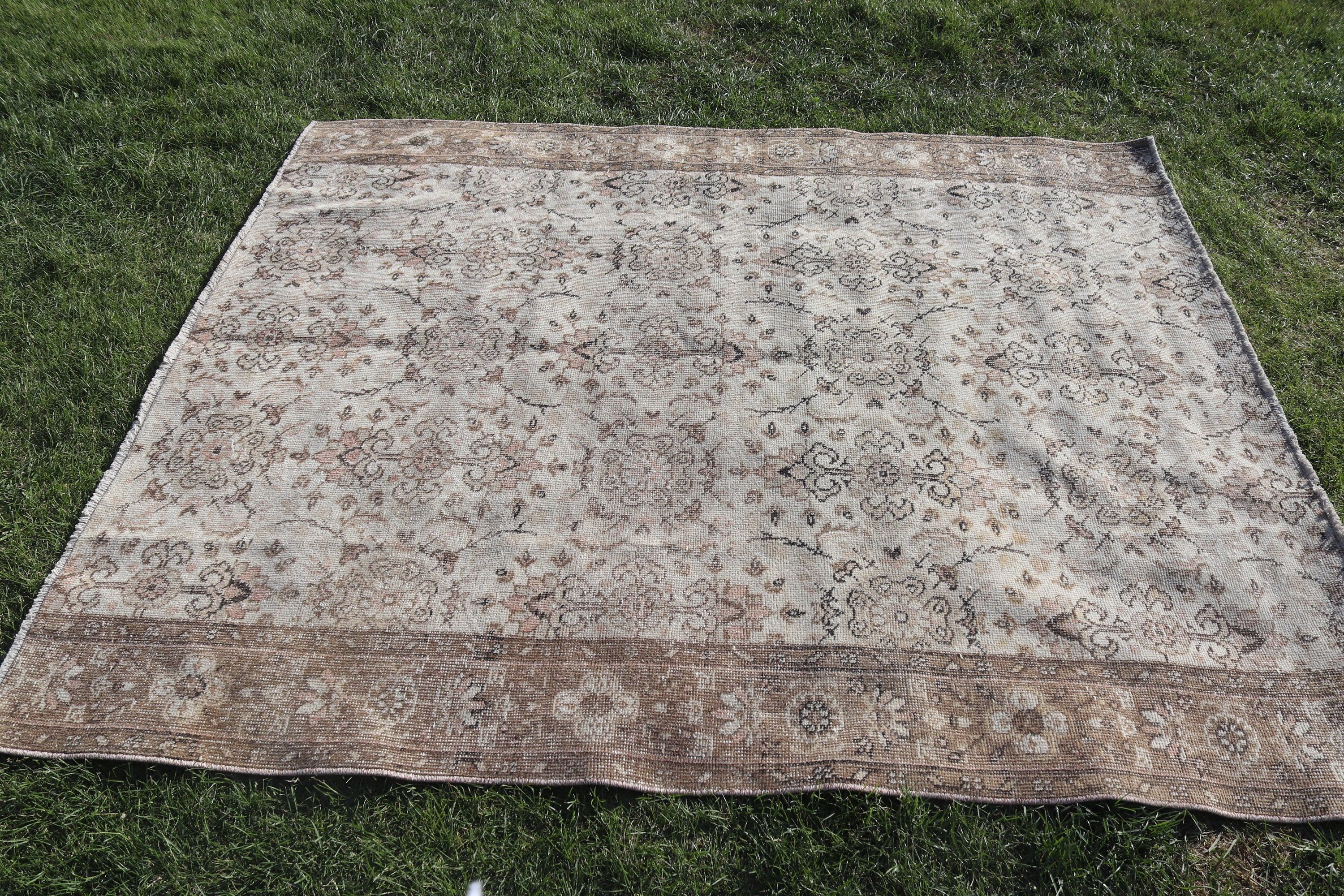 Düz Dokuma Halılar, Açıklama Halısı, 5.4x6.3 ft Alan Halısı, Yemek Odası Halıları, Bej Açıklama Halıları, Oturma Odası Halıları, Vintage Halı, Türk Halıları