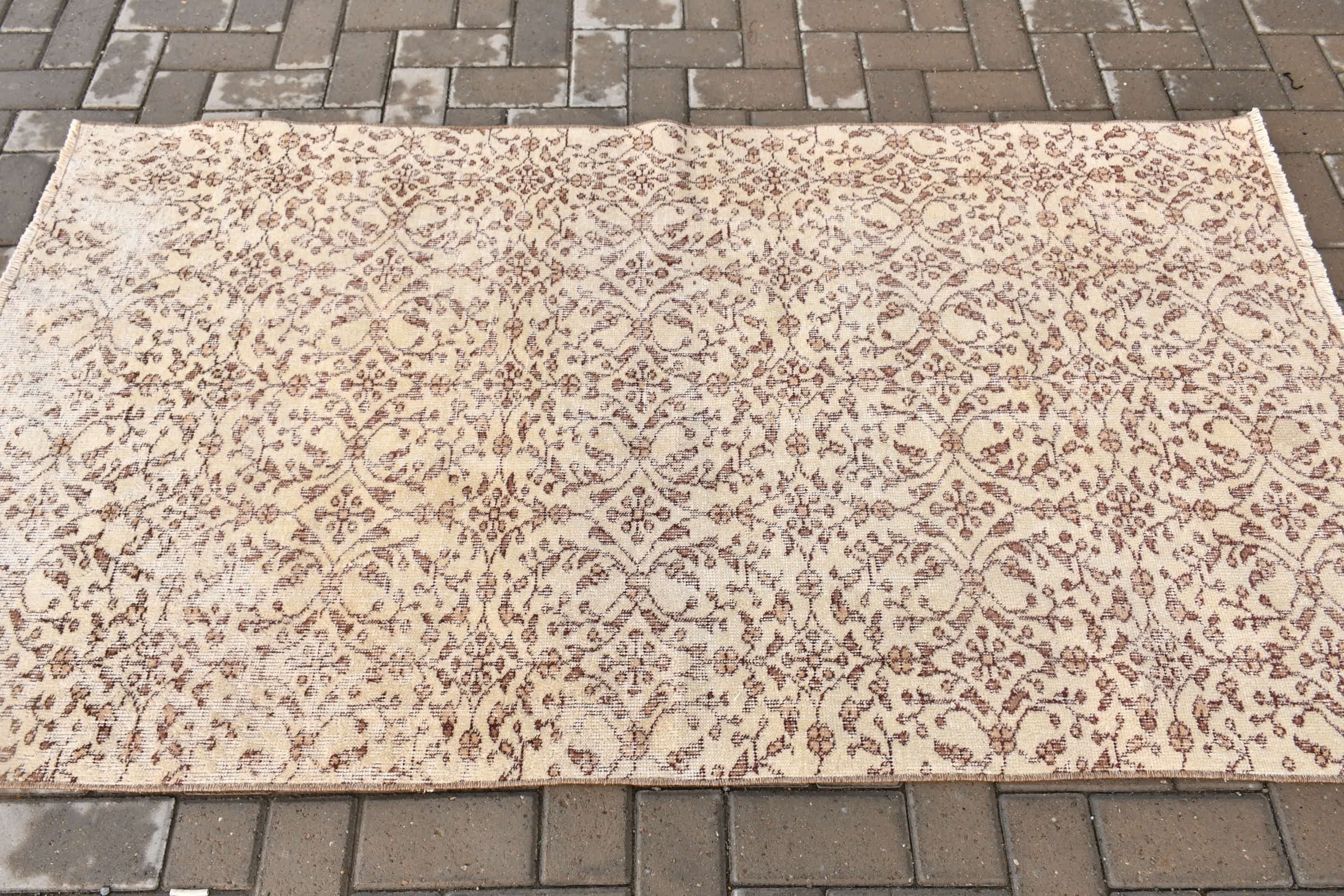 Turkish Rugs, 3.5x6.3 ft Accent Rugs, Vintage Rug, Wool Rug, Bedroom Rug, Beige Home Decor Rug, Kitchen Rug, Distressed Rug