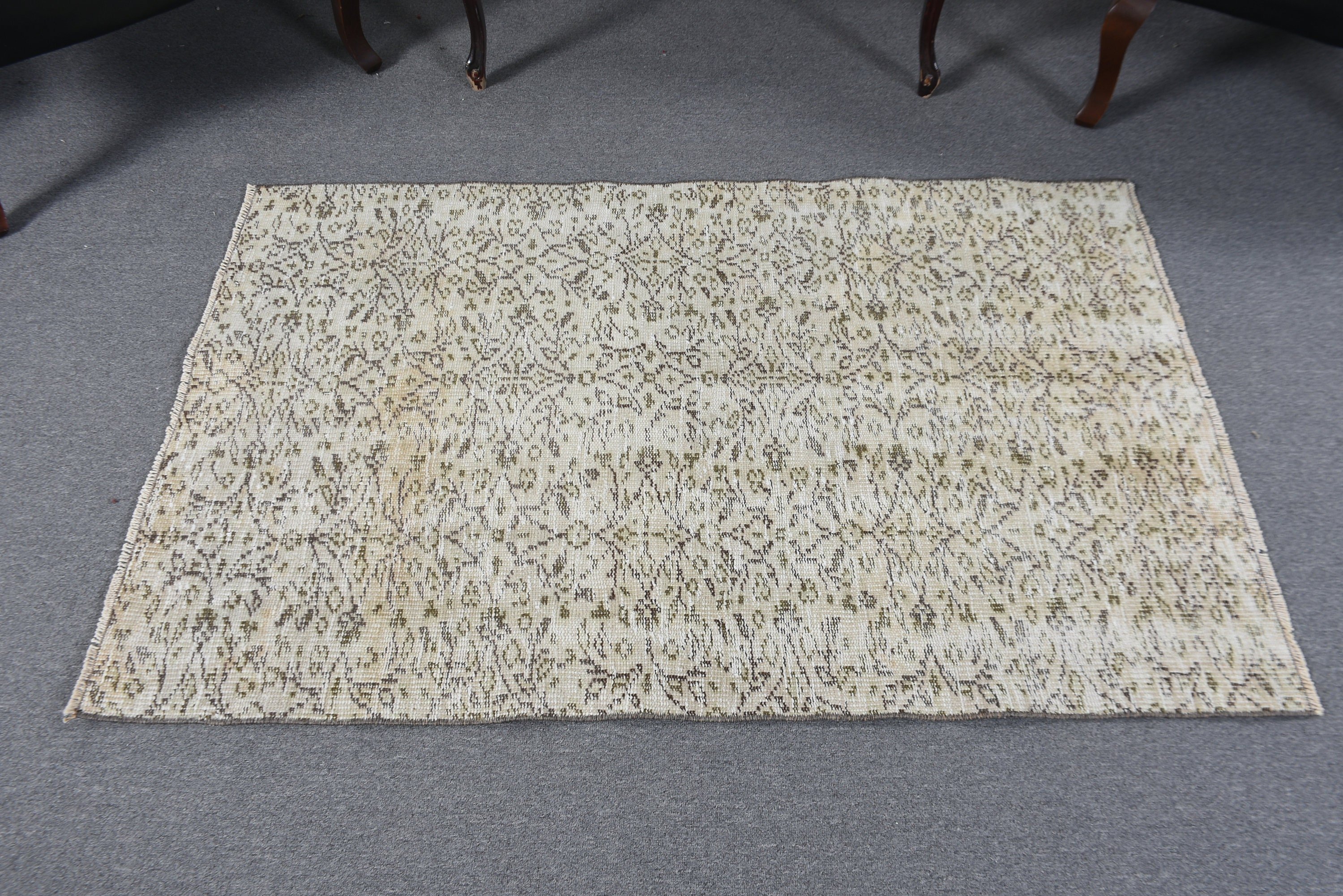 Beyaz Yatak Odası Halısı, Türk Halıları, Boho Halısı, Duvara Asılı Halı, 3.1x4.8 ft Küçük Halı, Antika Halı, Oushak Halıları, Vintage Halılar, Banyo Halıları