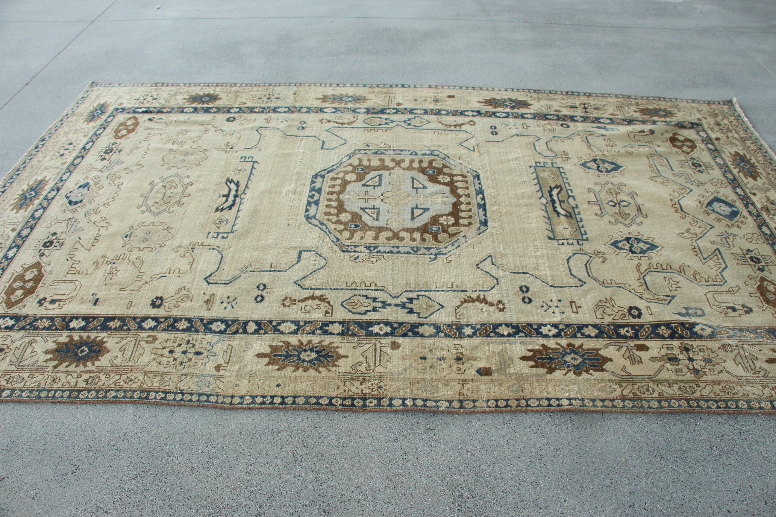 Boho Rug, Beige Wool Rug, Anatolian Rug, Living Room Rug, Turkish Rug, Statement Rugs, 6.2x9.8 ft Large Rug, Vintage Rug, Large Oushak Rugs