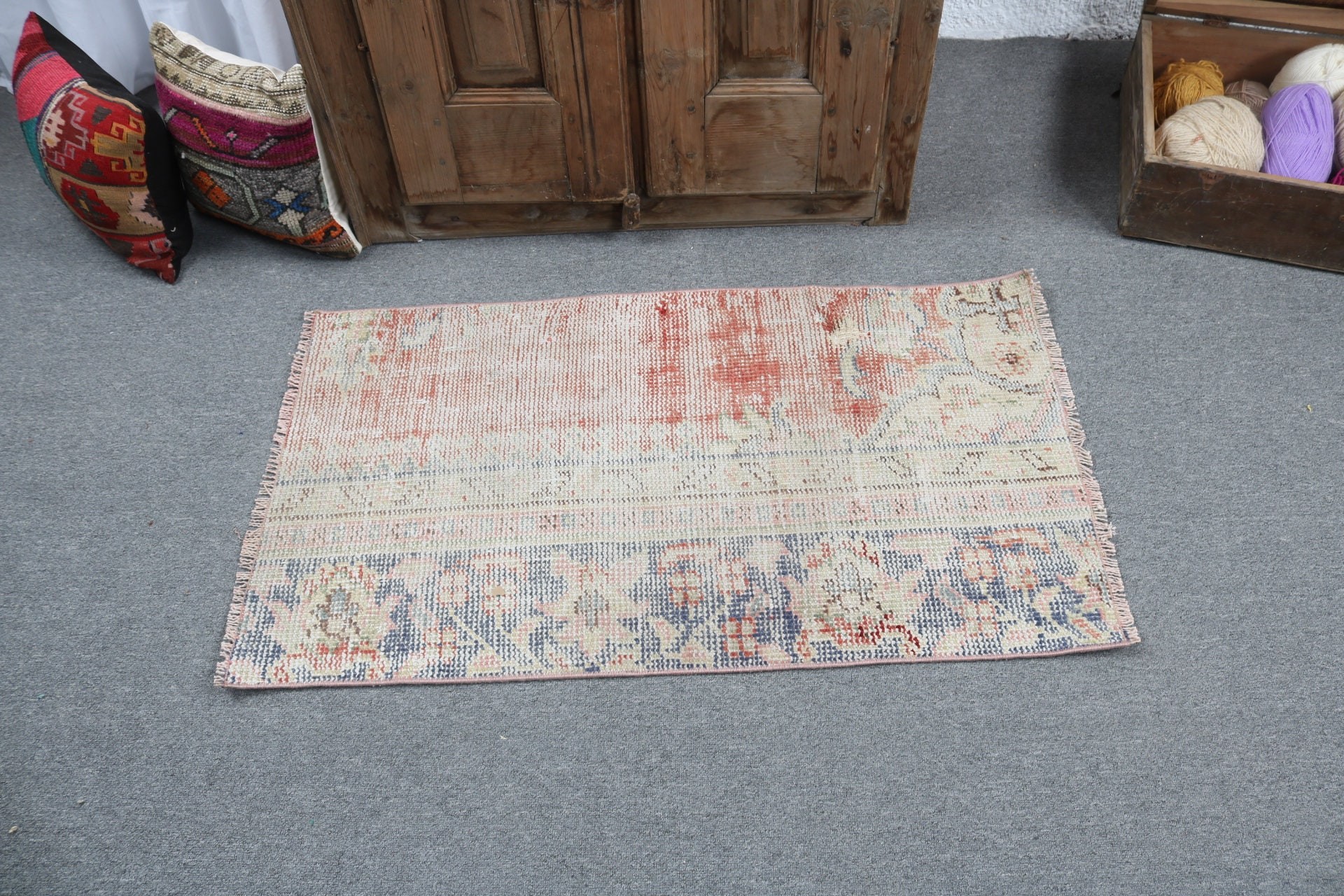 Mutfak Halıları, Türk Halısı, 2x3,5 ft Küçük Halı, Yatak Odası Halısı, El Dokuma Halılar, Araba Paspas Halısı, Kırmızı El Dokuma Halı, Vintage Halı, Araba Paspas Halıları