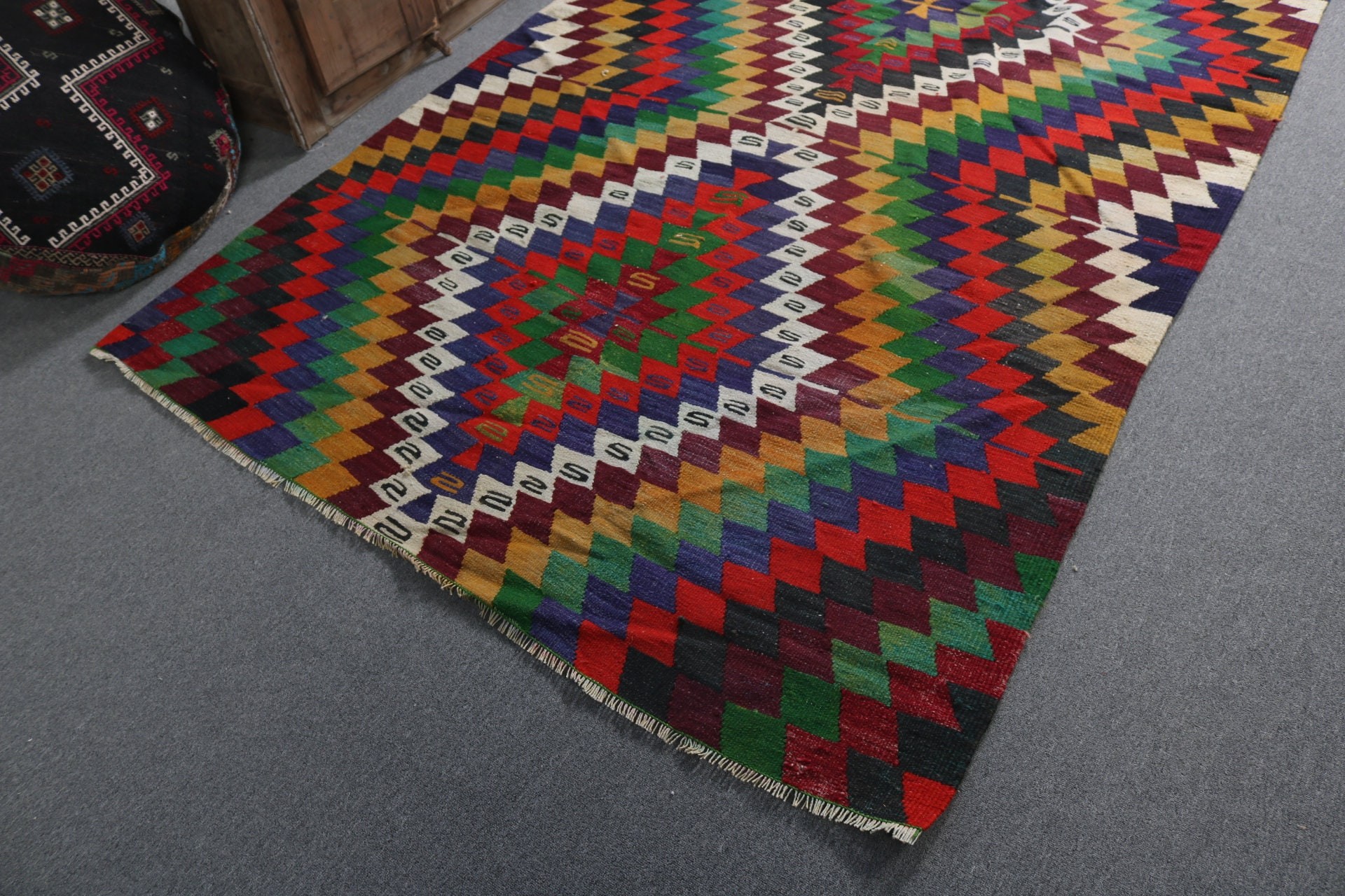 Gökkuşağı Oushak Halı, Büyük Oushak Halı, 5.4x7.9 ft Büyük Halılar, Vintage Halılar, Anadolu Halıları, Türk Halıları, El Yapımı Halı, Kilim