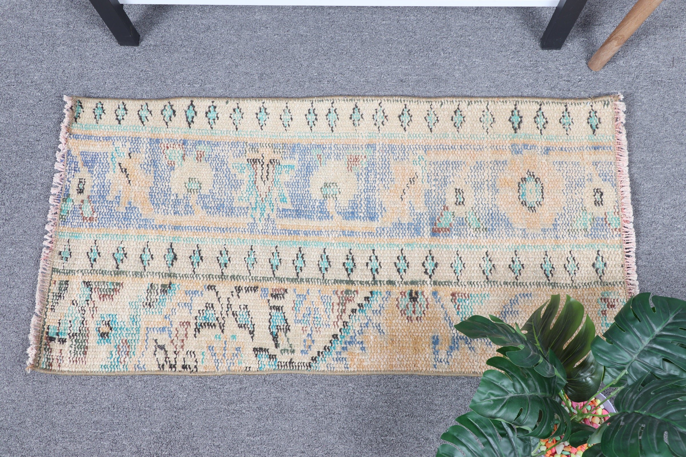 Car Mat Rug, 1.4x2.9 ft Small Rugs, Bathroom Rug, Turkish Rug, Vintage Rugs, Rugs for Nursery, Beige Moroccan Rug, Antique Rugs, Floor Rug