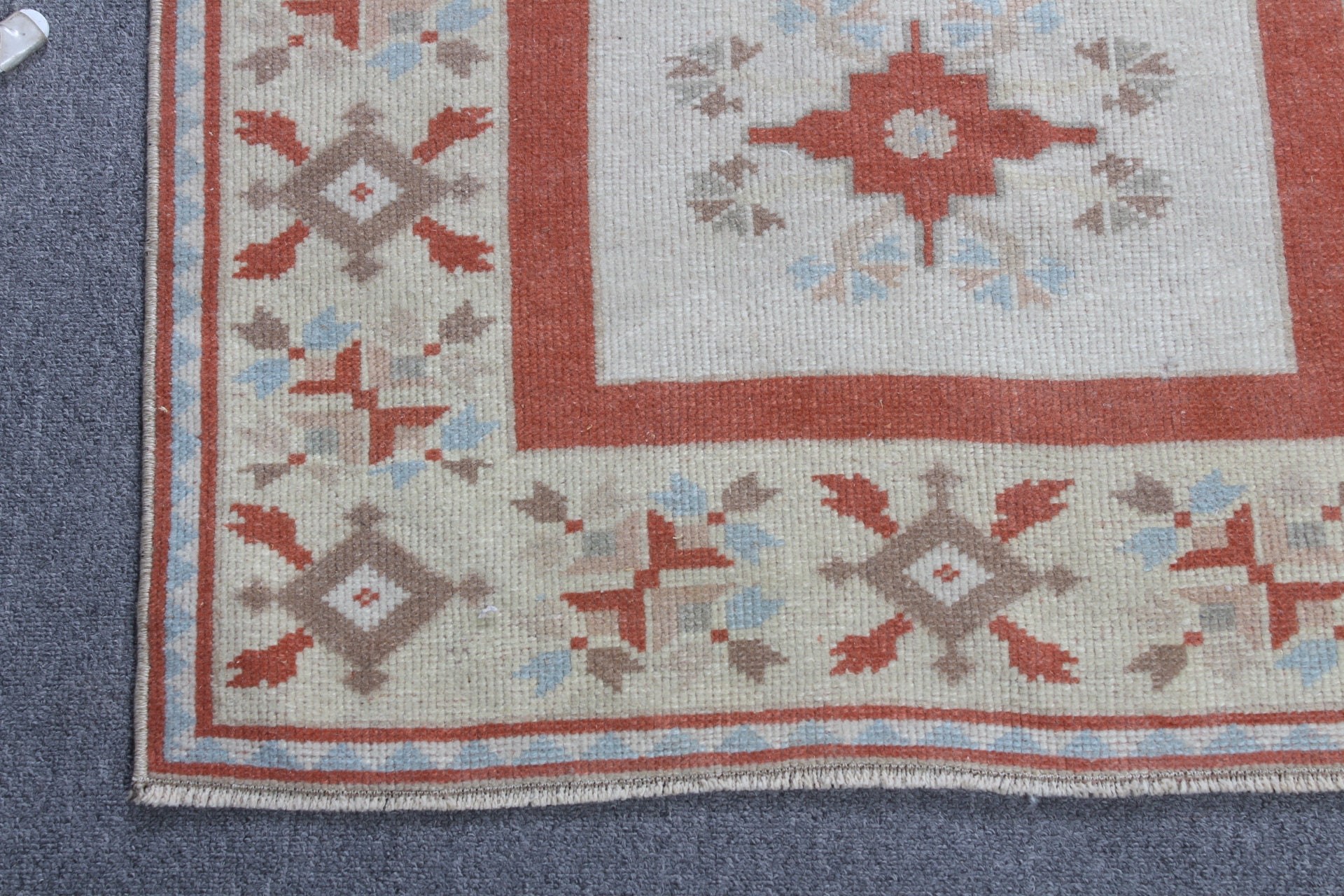 Beige Anatolian Rug, Bedroom Rug, 2.5x3.9 ft Small Rug, Nursery Rug, Bathroom Rug, Rugs for Bath, Oushak Rug, Vintage Rug, Turkish Rug