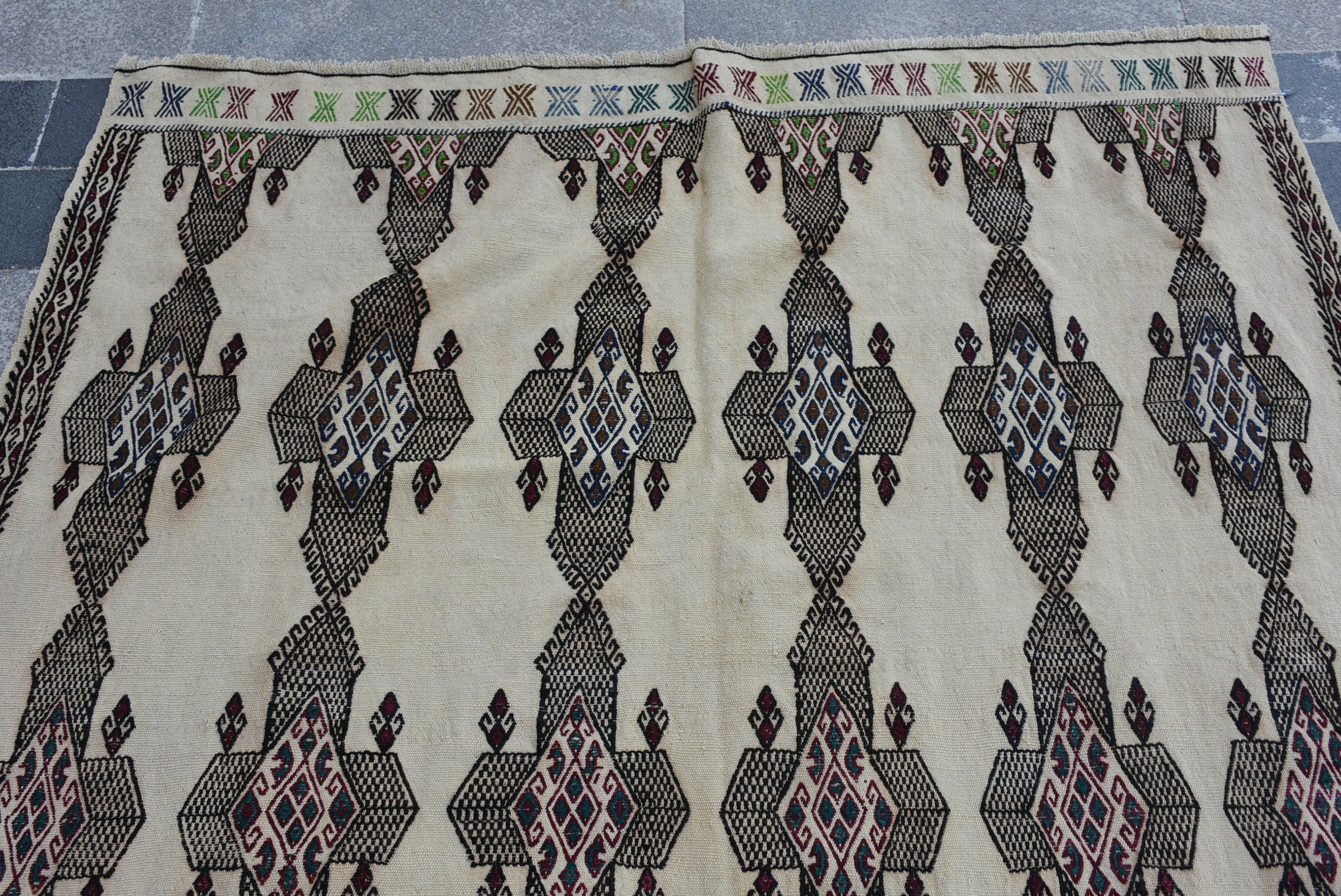 Mutfak Kilim, Oturma odası Kilim, 142x213 cm Oturma odası Kilim, Nostaljik Kilim, Bej Antik Kilim, Uşak Kilim, Oturma odası Kilim