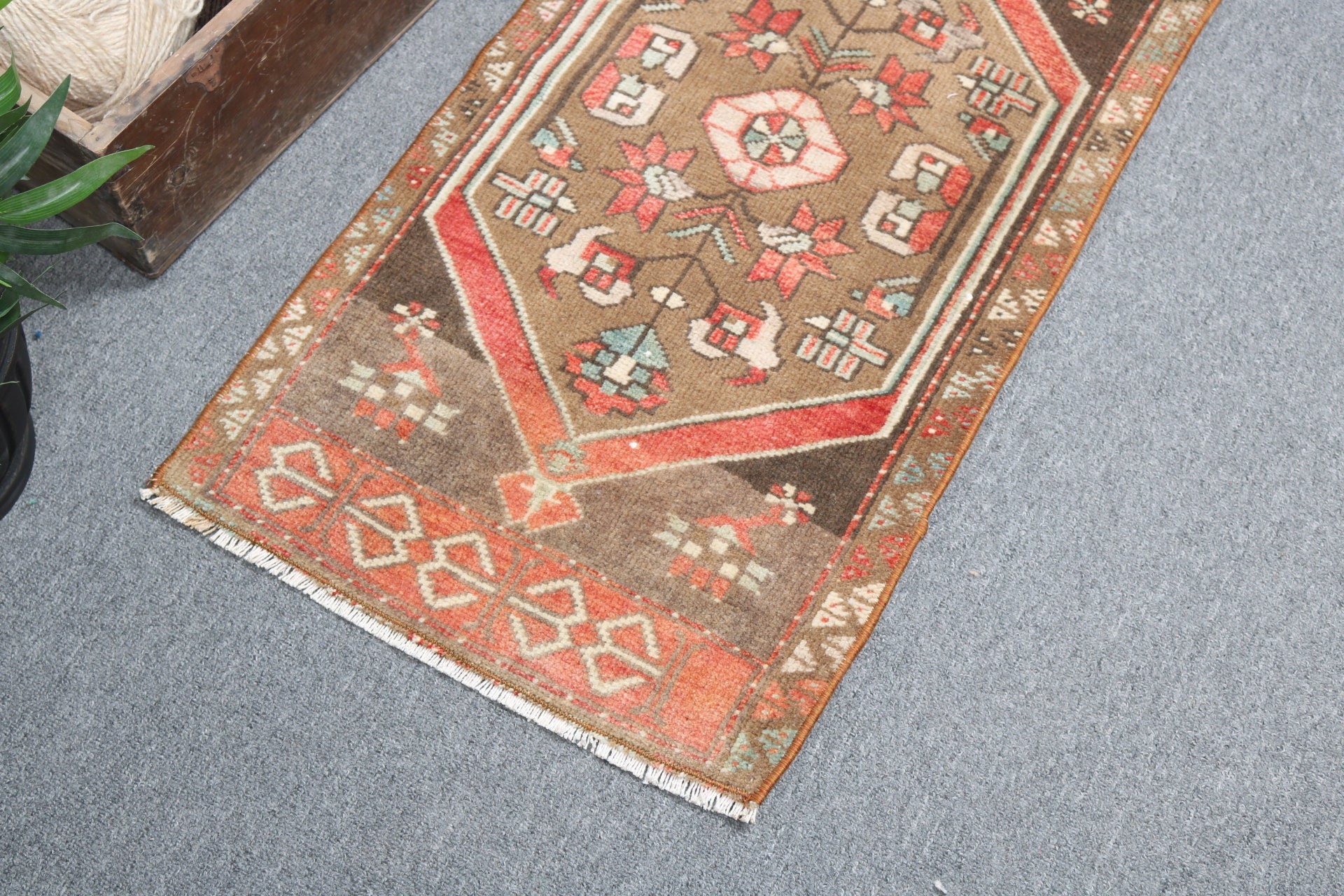 Gri Açıklama Halıları, Küçük Alan Halıları, Açıklama Halıları, Antika Halılar, Vintage Halı, Banyo Halısı, 1.5x2.8 ft Küçük Halılar, Türk Halısı