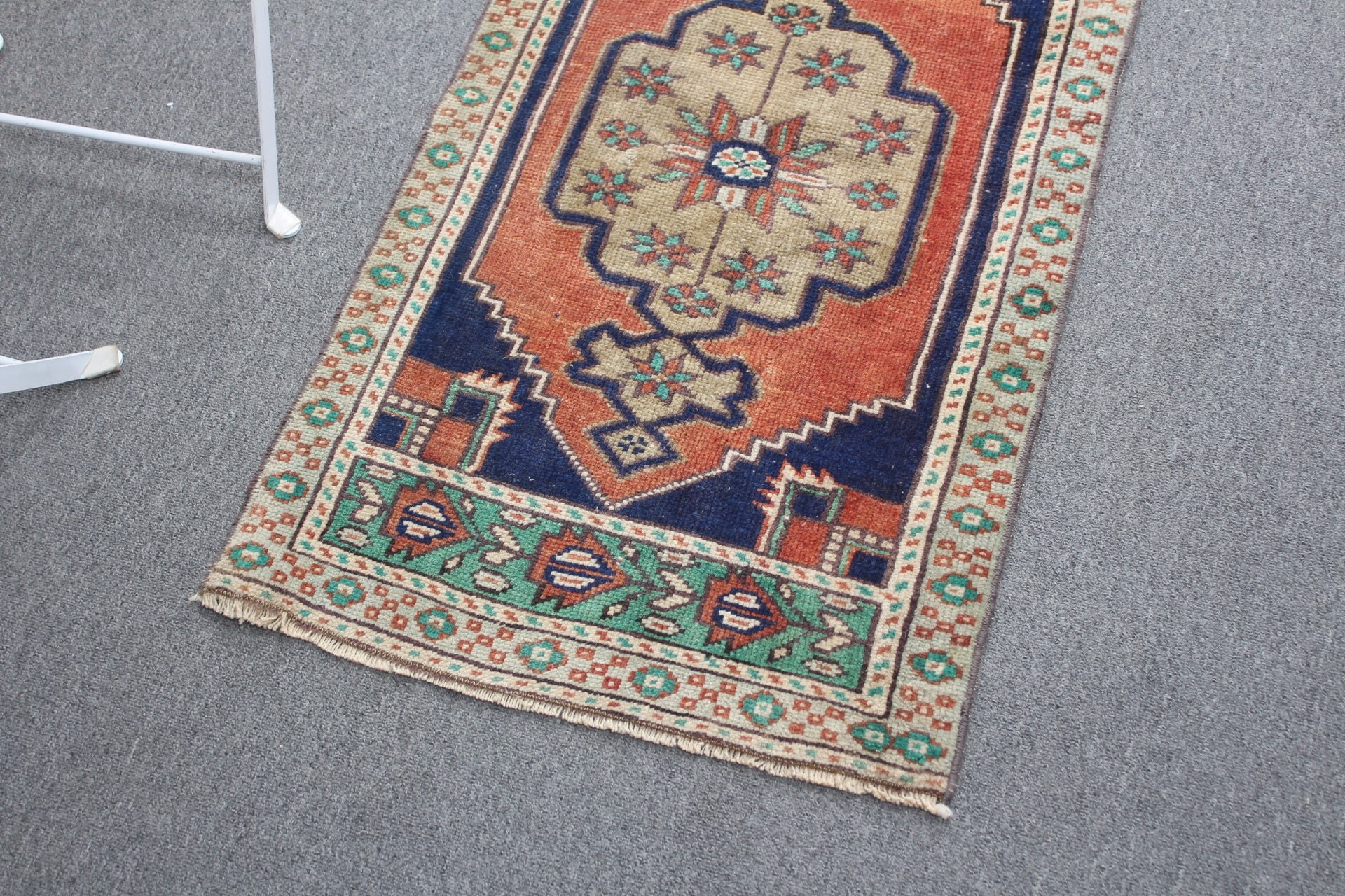 Havalı Halı, Yurt Halısı, Duvara Asılı Halı, Paspas Halıları, Fas Halısı, Turuncu Yün Halı, 1.7x3.1 ft Küçük Halı, Vintage Halı, Türk Halıları