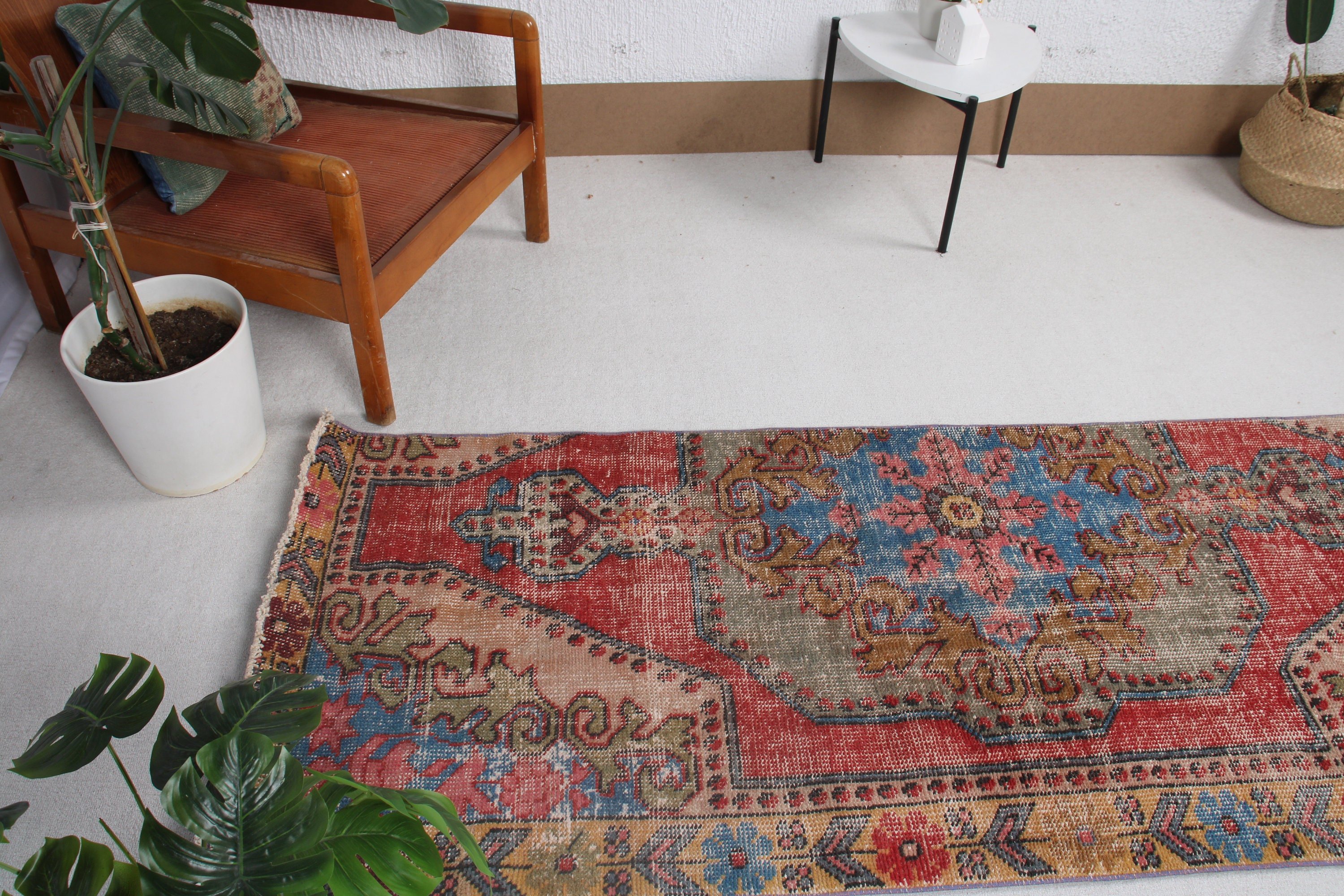 Dekoratif Halılar, Vintage Halılar, 2,8x6,9 ft Vurgulu Halılar, Aztek Halıları, Oryantal Halılar, Nötr Halılar, Kırmızı Yün Halı, Türk Halıları, Giriş Halıları