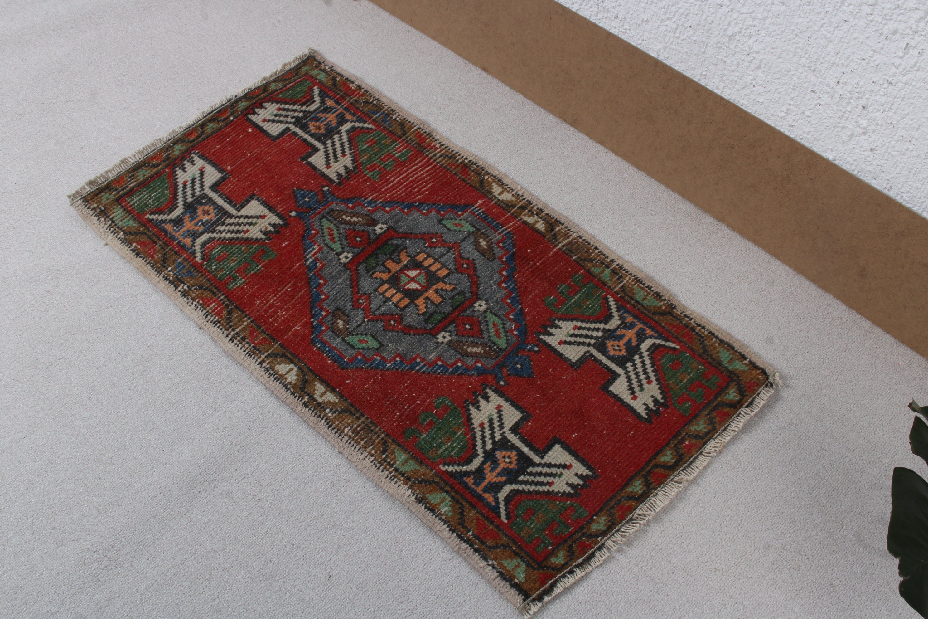 Statement Rug, Turkish Rugs, Neutral Rugs, Modern Rug, 1.5x3 ft Small Rugs, Bedroom Rug, Vintage Rugs, Small Vintage Rugs, Red Boho Rugs