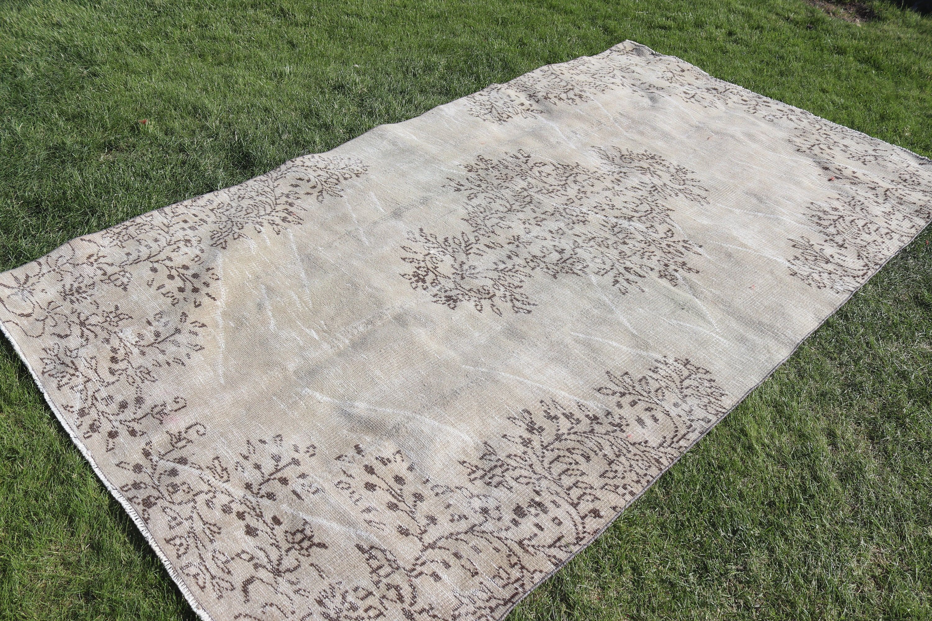 Vintage Rug, Turkish Rugs, Luxury Rugs, Large Vintage Rug, Beige Oushak Rug, Oriental Rug, Large Oushak Rug, 5.2x9.6 ft Large Rug, Boho Rug