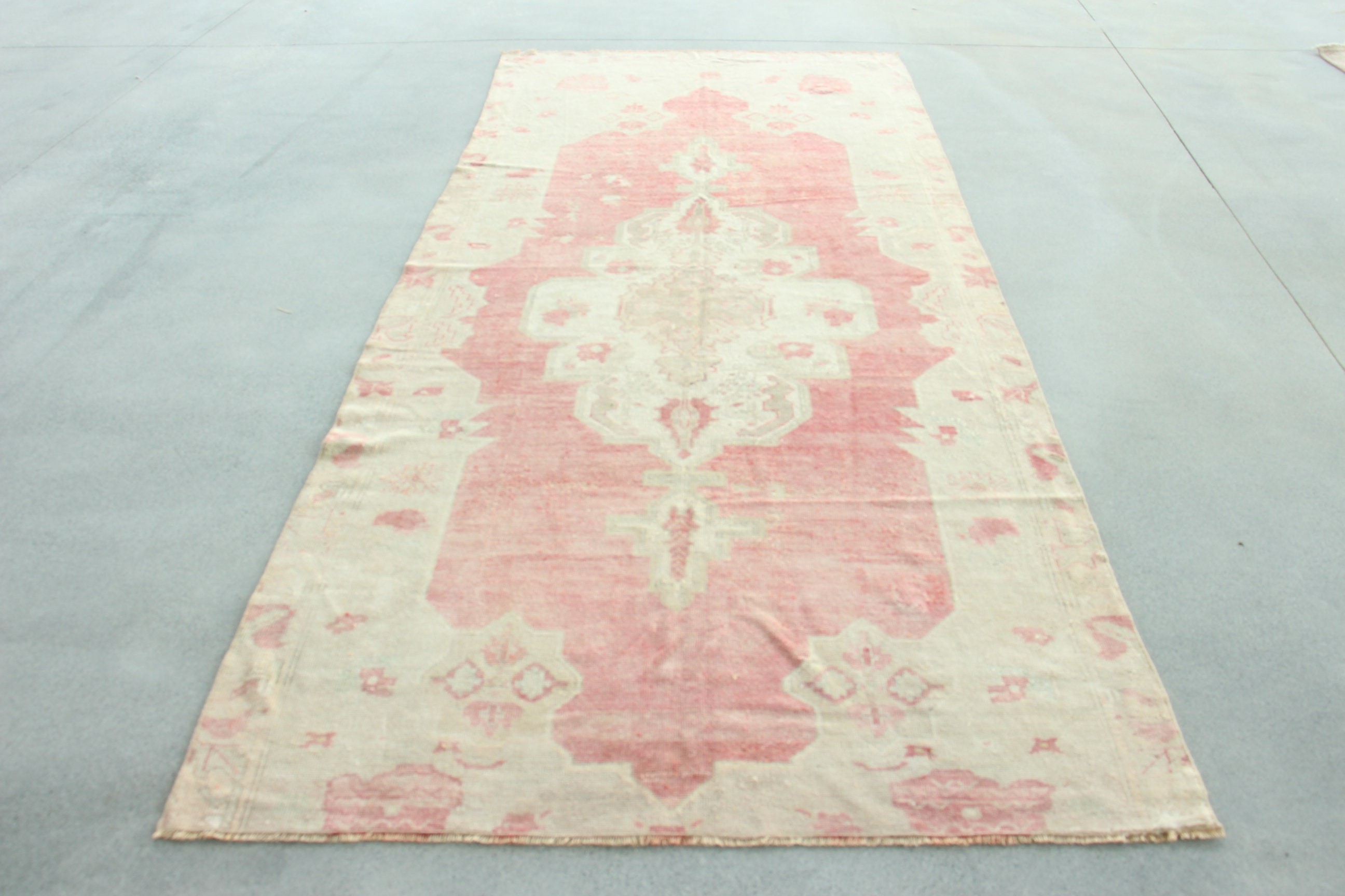 Antique Rugs, Turkish Rug, Vintage Rug, Pink Anatolian Rugs, Oushak Rugs, Kilim, 4.9x11.1 ft Large Rugs, Handwoven Rugs, Large Vintage Rug