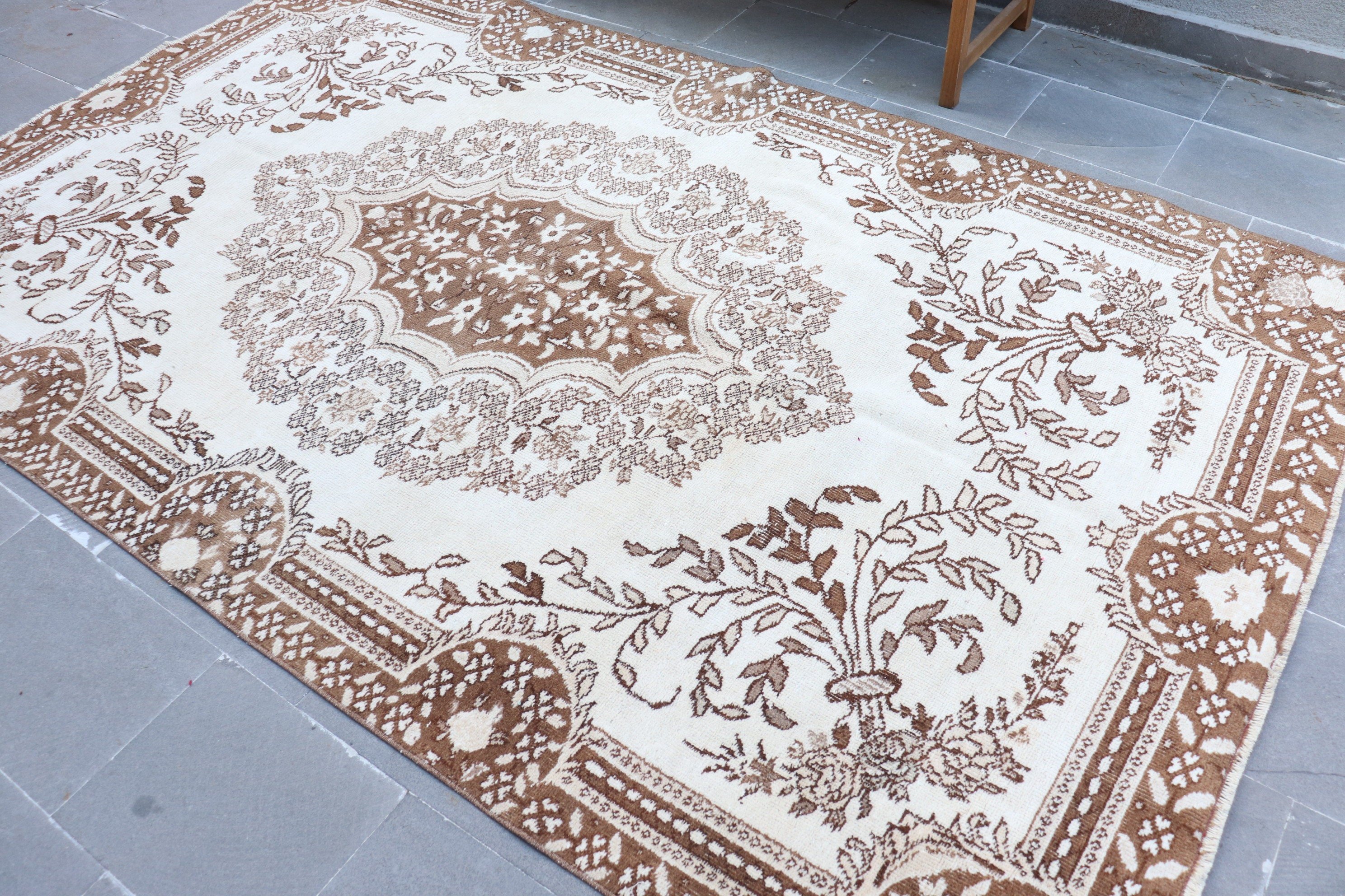 Living Room Rug, White  5.7x9.4 ft Large Rugs, Salon Rug, Abstract Rugs, Oushak Rug, Antique Rug, Vintage Rug, Turkish Rug
