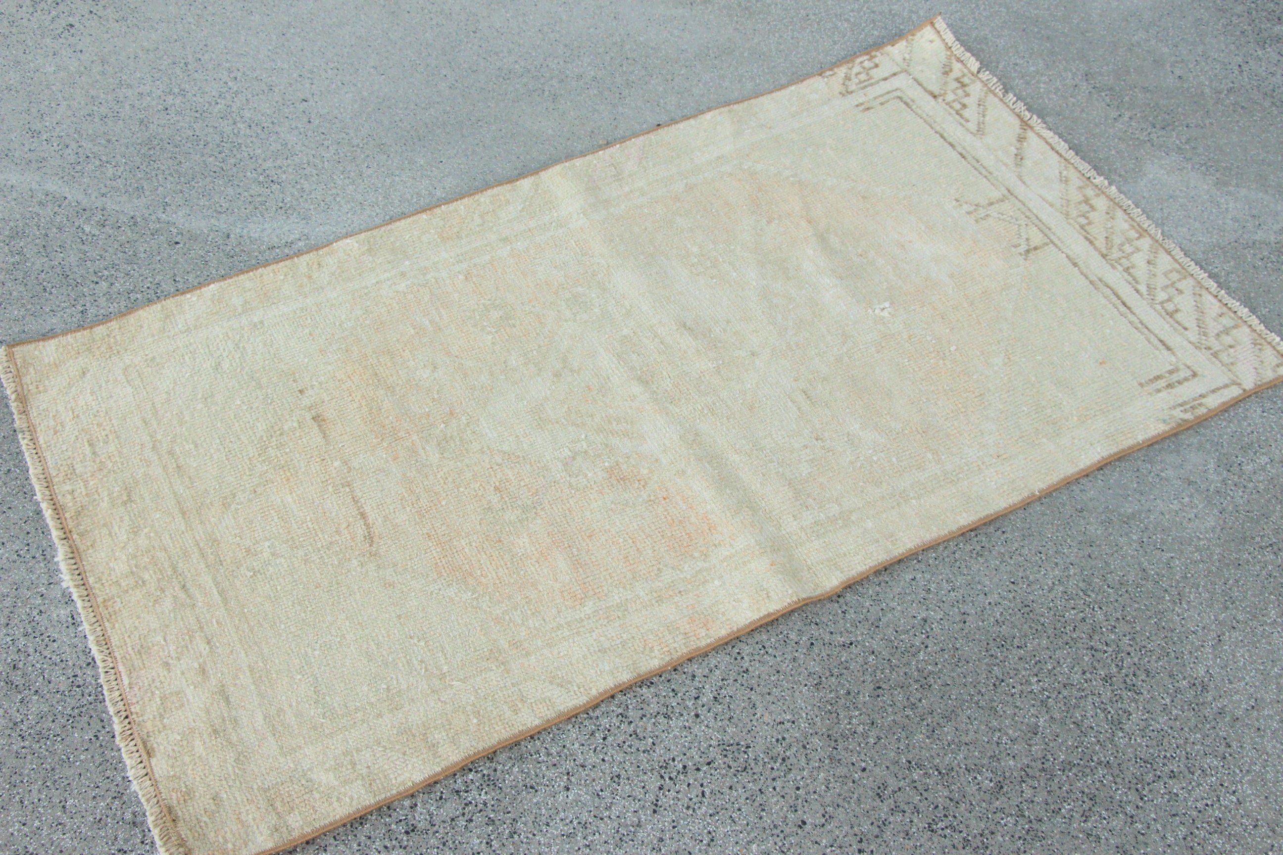 Vintage Halılar, Paspas Halıları, 2.2x3.9 ft Küçük Halılar, Kilim, Banyo Halıları, Türk Halısı, Geometrik Halı, Bej Yer Halısı, Lüks Halı