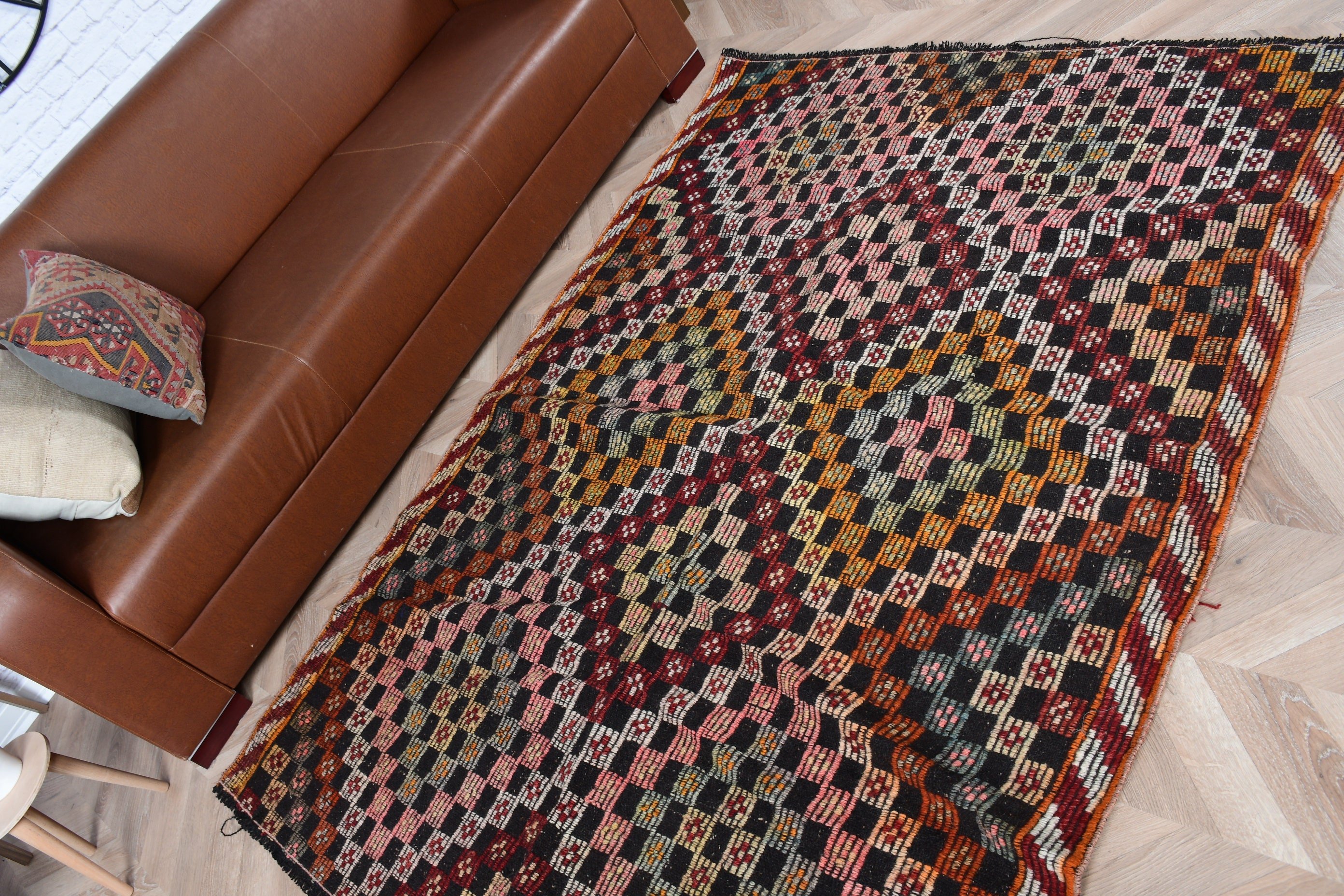 Antre Kilim, Antik Kilim, 146x191 cm Oturma odası Kilim, Siyah Renkli Kilim, Antre Kilim, Yemek odası Kilim, Türk Kilim