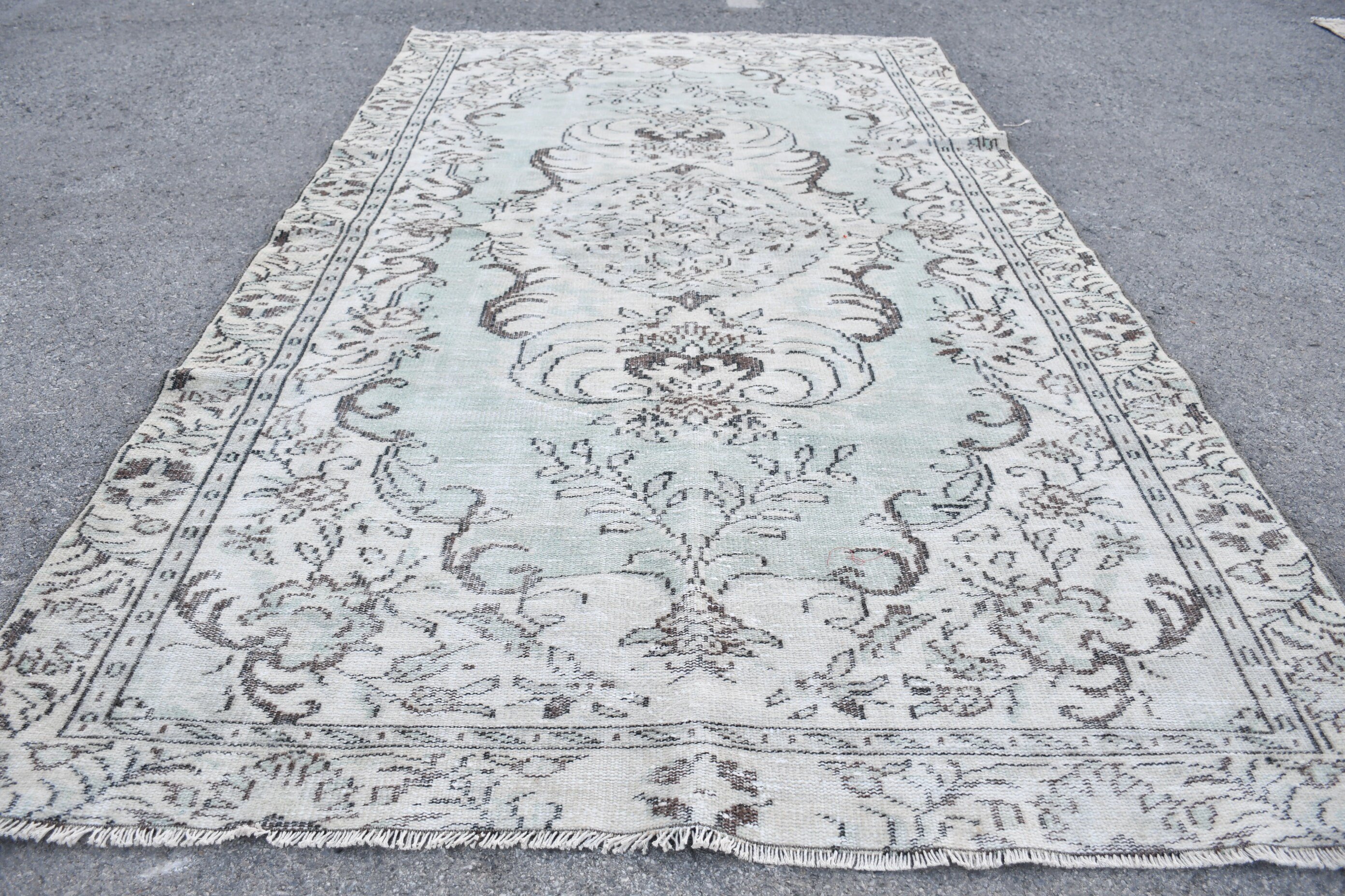 Moroccan Rug, Turkish Rug, Living Room Rugs, Green  5.6x9.8 ft Large Rug, Dining Room Rug, Vintage Rug, Old Rug