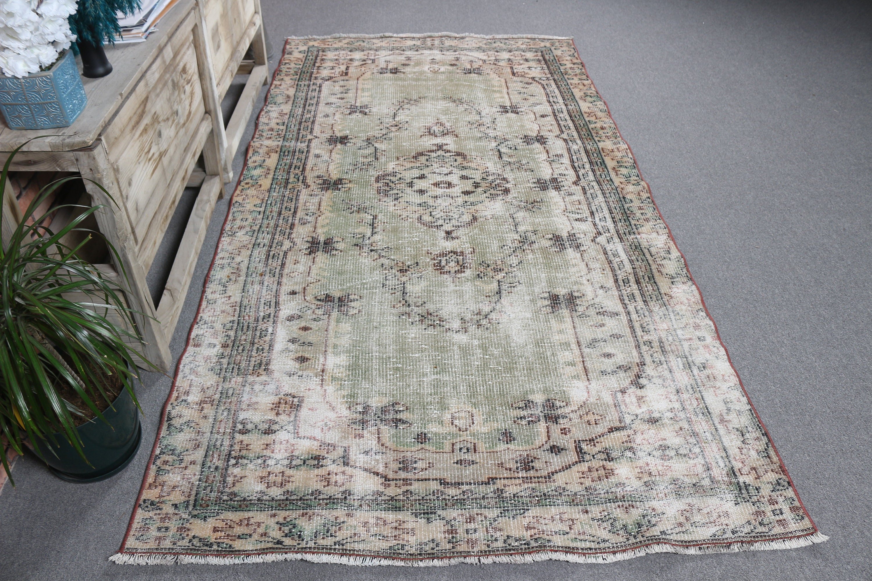 Old Rugs, Turkish Rugs, Vintage Rugs, 4.5x8.5 ft Area Rugs, Nursery Rug, Home Decor Rug, Oriental Rug, Living Room Rug, Green Floor Rugs