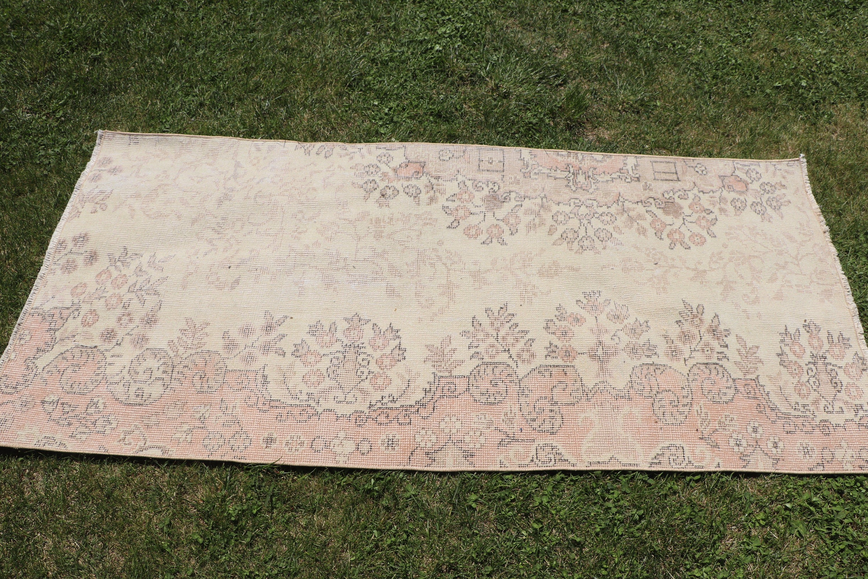 Bej El Dokuma Halılar, 2.6x5.5 ft Küçük Halı, Küçük Alan Halısı, Tribal Halılar, Yer Halısı, Araba Paspas Halısı, Vintage Halılar, Türk Halıları, Geometrik Halılar