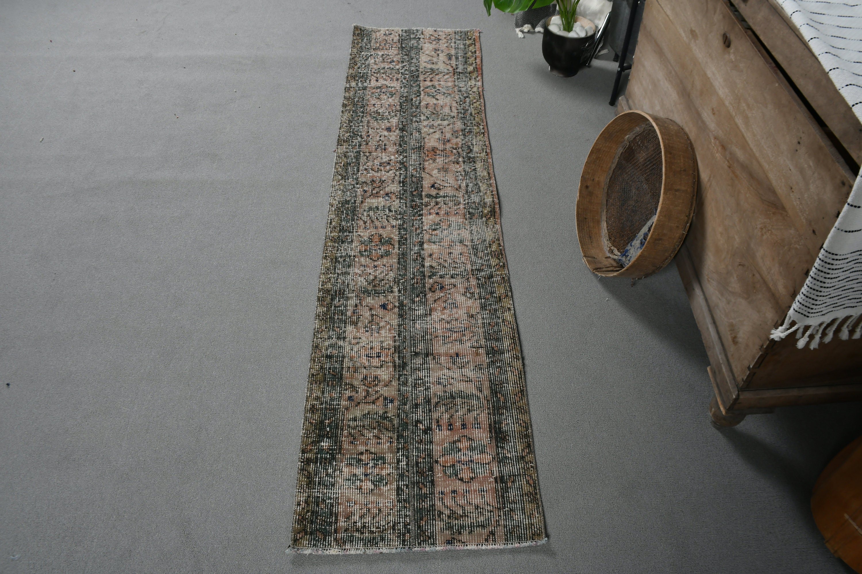 Yatak Odası Halısı, Merdiven Halısı, Mutfak Halısı, Turuncu 1.5x6.4 ft Runner Halısı, Vintage Halı, Koridor Halıları, Türk Halıları, Fas Halısı