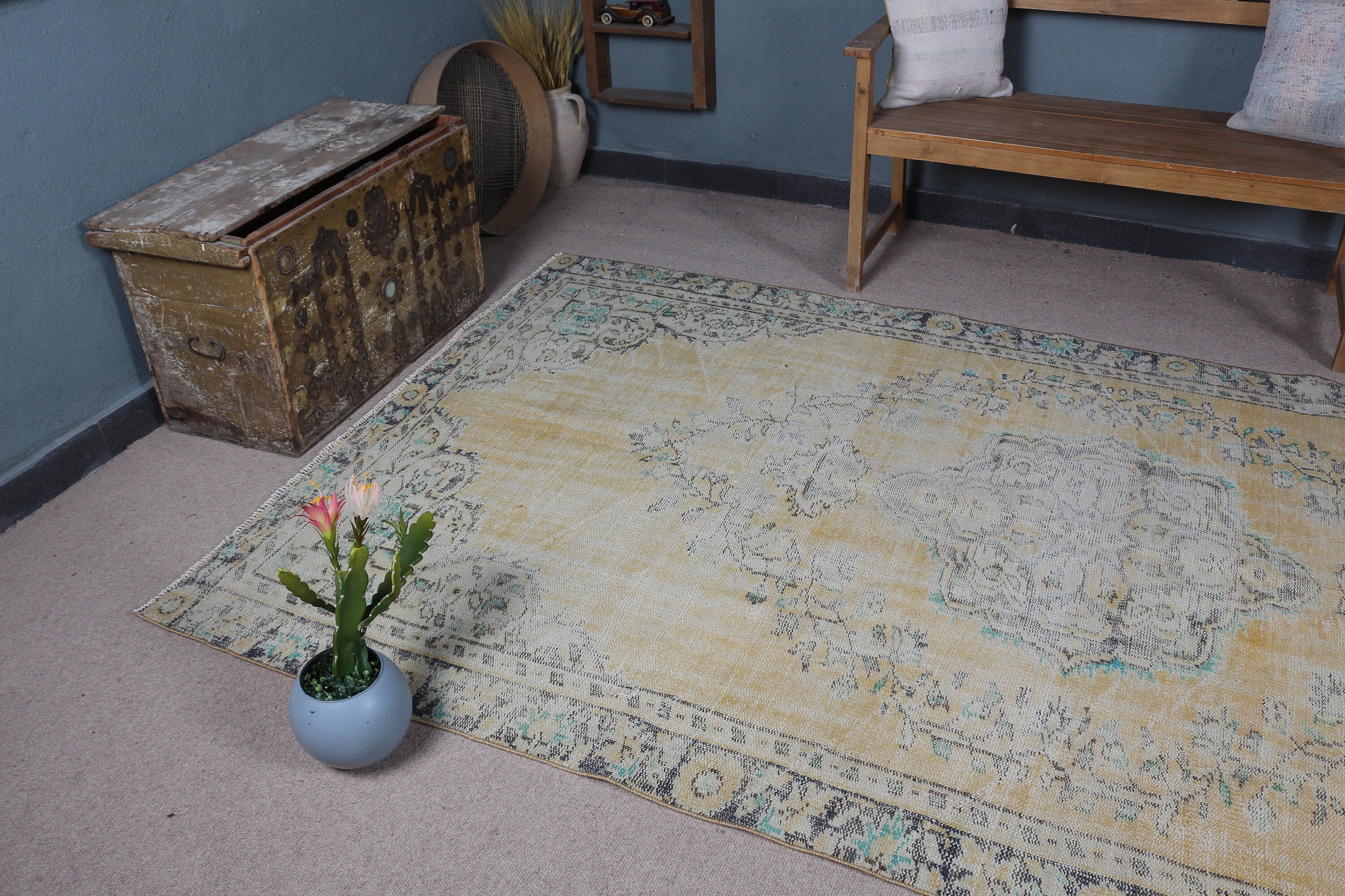 Yellow Wool Rugs, Salon Rug, Anatolian Rugs, Vintage Rugs, Turkish Rug, Antique Rug, Living Room Rug, 5.5x9.8 ft Large Rugs, Cute Rug