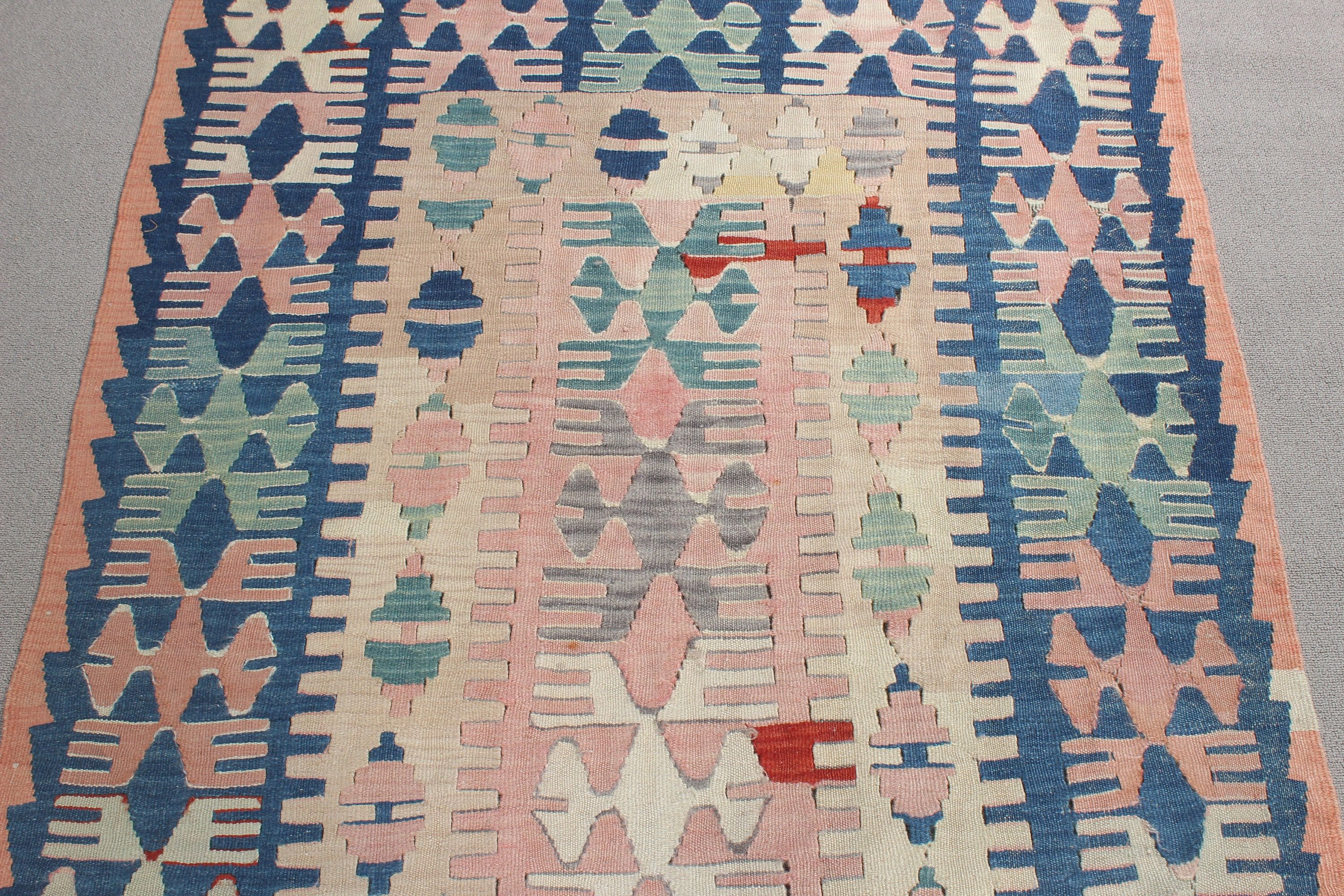 Entry Rug, Vintage Rug, Blue Bedroom Rug, 3.8x5.3 ft Accent Rug, Luxury Rugs, Kitchen Rug, Kilim, Turkish Rugs, Vintage Accent Rug