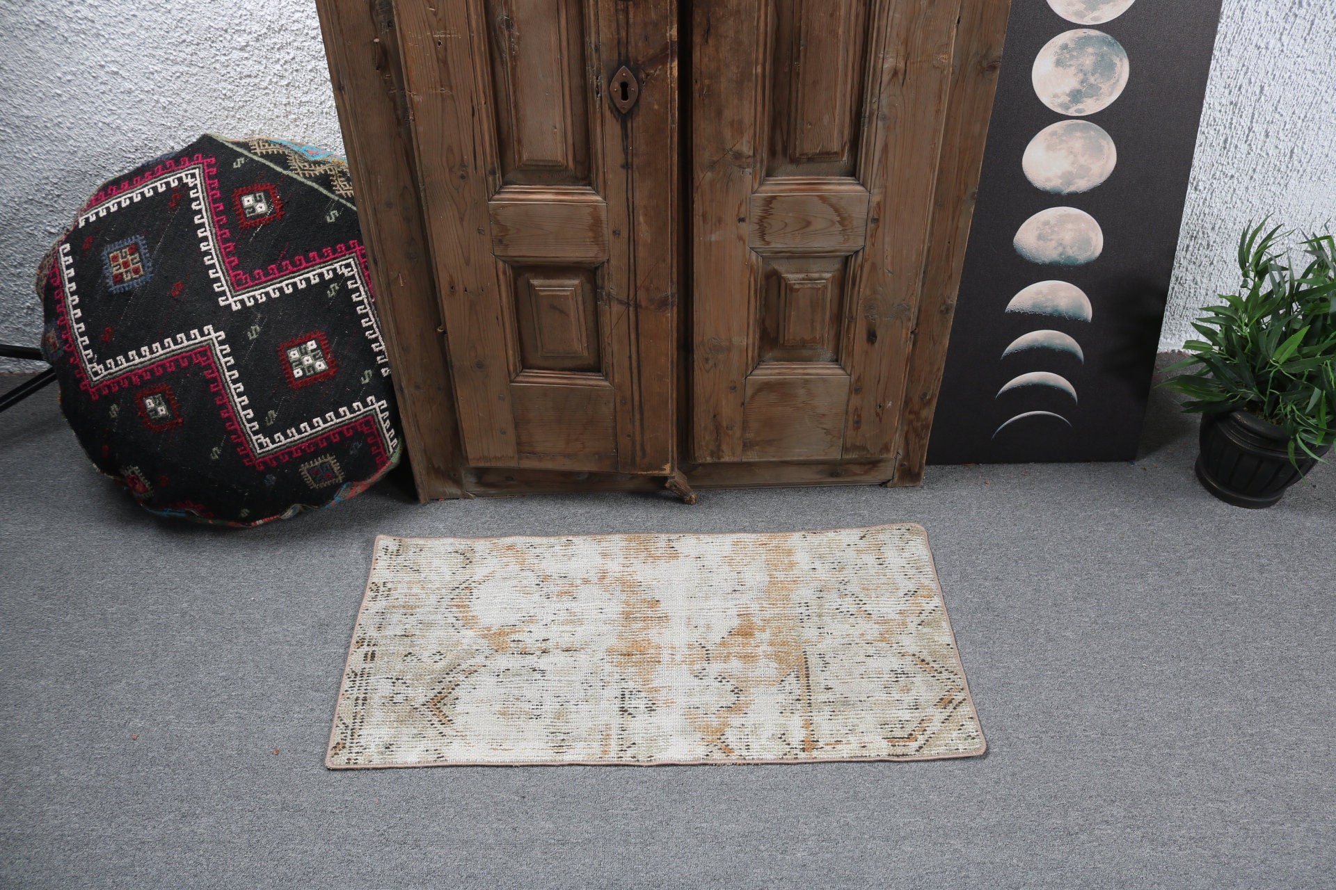 Banyo Halıları, Vintage Halılar, Küçük Alan Halıları, Ev Dekorasyonu Halıları, Türk Halıları, 1.4x3 ft Küçük Halı, Lüks Halı, Bej Yer Halısı, Anadolu Halıları