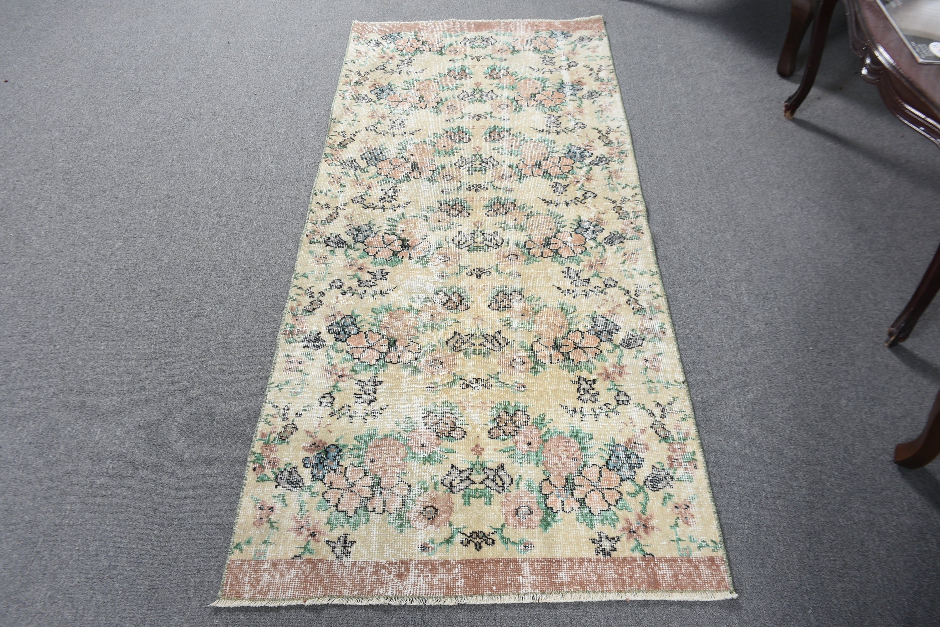 Giriş Halıları, Açıklama Halıları, Çocuk Halıları, Fas Halıları, Vintage Halı, Türk Halısı, Beyaz Yün Halılar, 2,8x6,3 ft Aksan Halıları, Dış Mekan Halısı