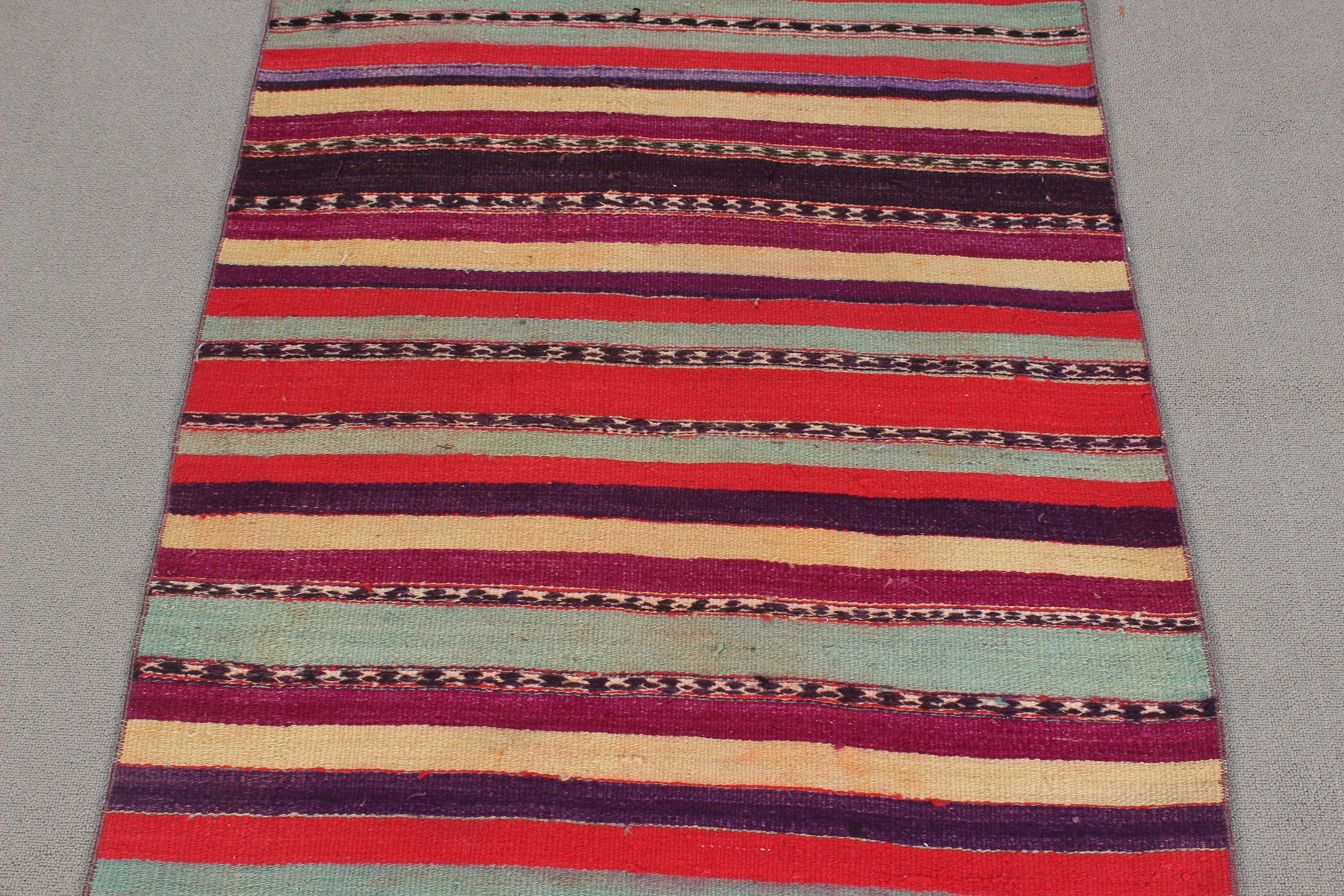 Kilim, Vintage Rug, Flatweave Rug, Bedroom Rugs, Car Mat Rug, 2.8x4.3 ft Small Rug, Red Anatolian Rugs, Small Boho Rug, Turkish Rugs