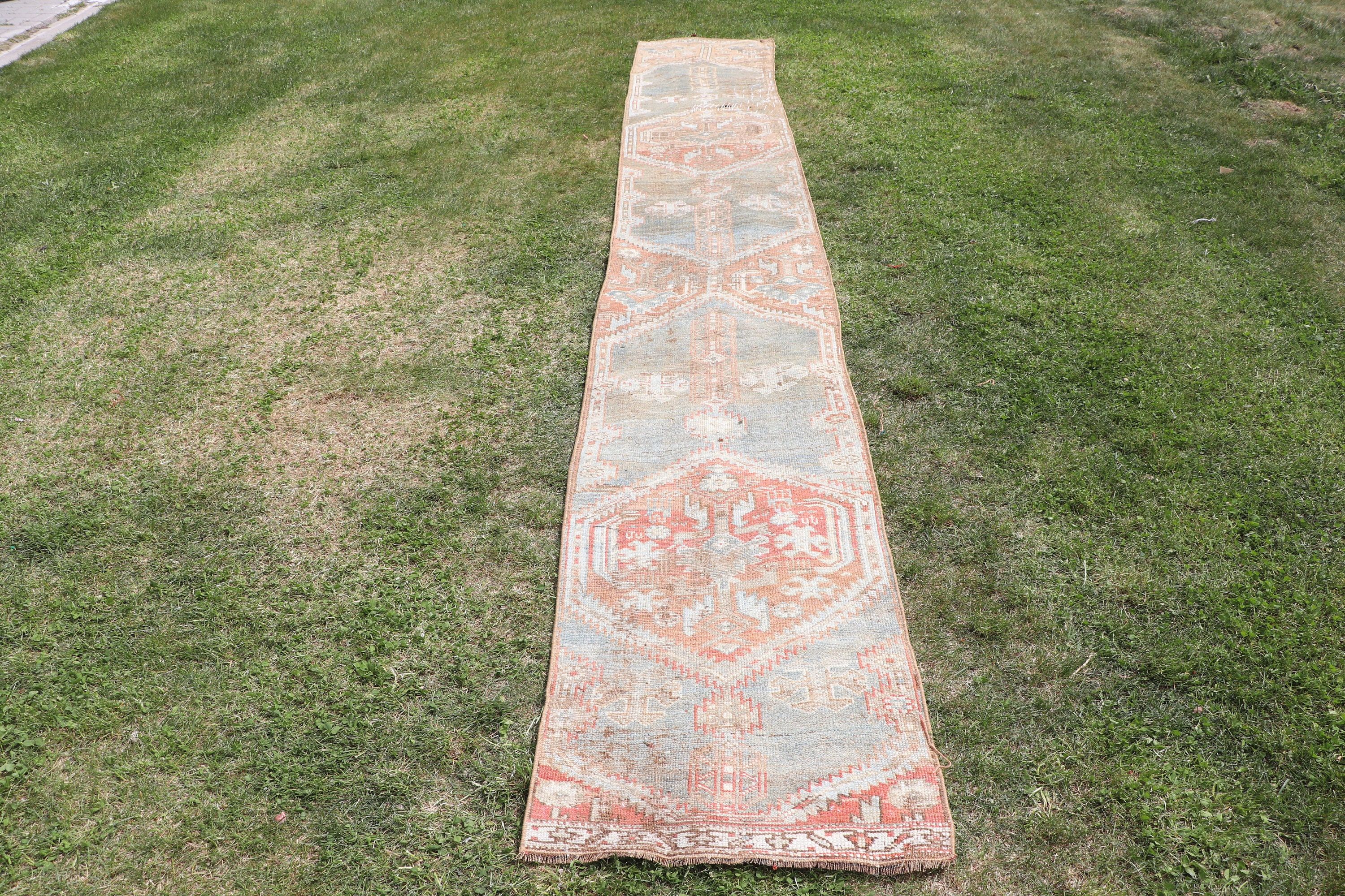 1.9x13.3 ft Runner Halı, Türk Halısı, Kahverengi Fas Halısı, Vintage Runner Halısı, Nötr Halılar, Vintage Halılar, Yün Halı, Mutfak Halıları, Modern Halı