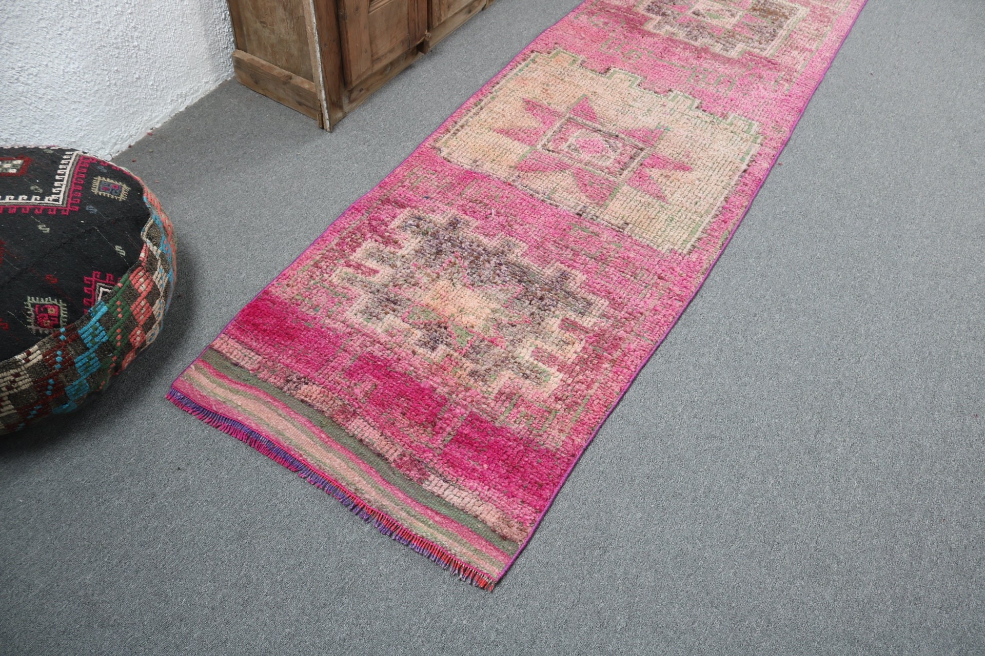 Bedroom Rug, Pink Geometric Rug, Flatweave Rugs, Vintage Runner Rugs, Rugs for Runner, Turkish Rug, Vintage Rugs, 2.5x9.7 ft Runner Rugs