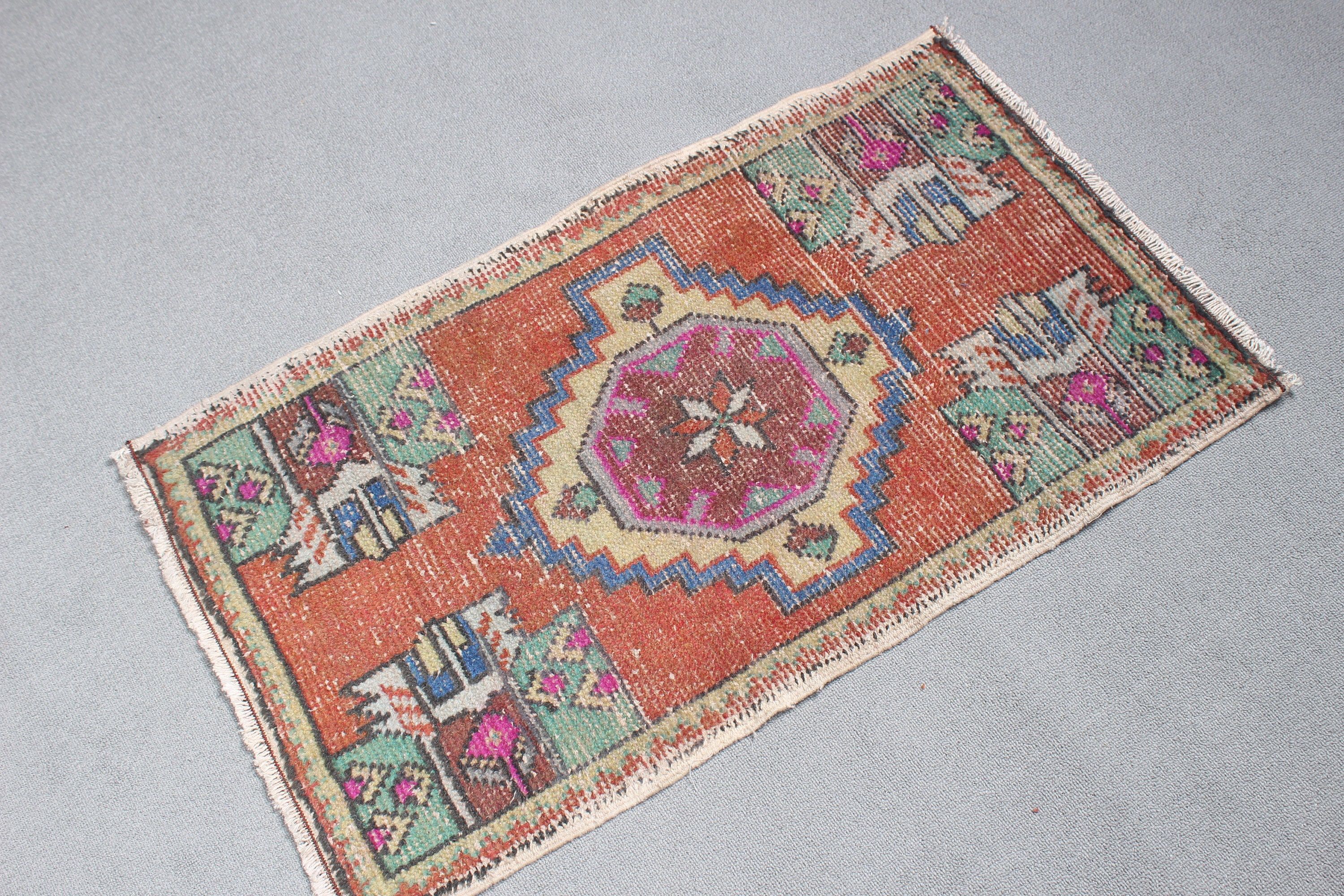 Türk Halıları, Vintage Halılar, 1,7x3,1 ft Küçük Halı, Nötr Halı, Küçük Alan Halıları, Yer Halısı, Kırmızı Oryantal Halılar, Küçük Boho Halı