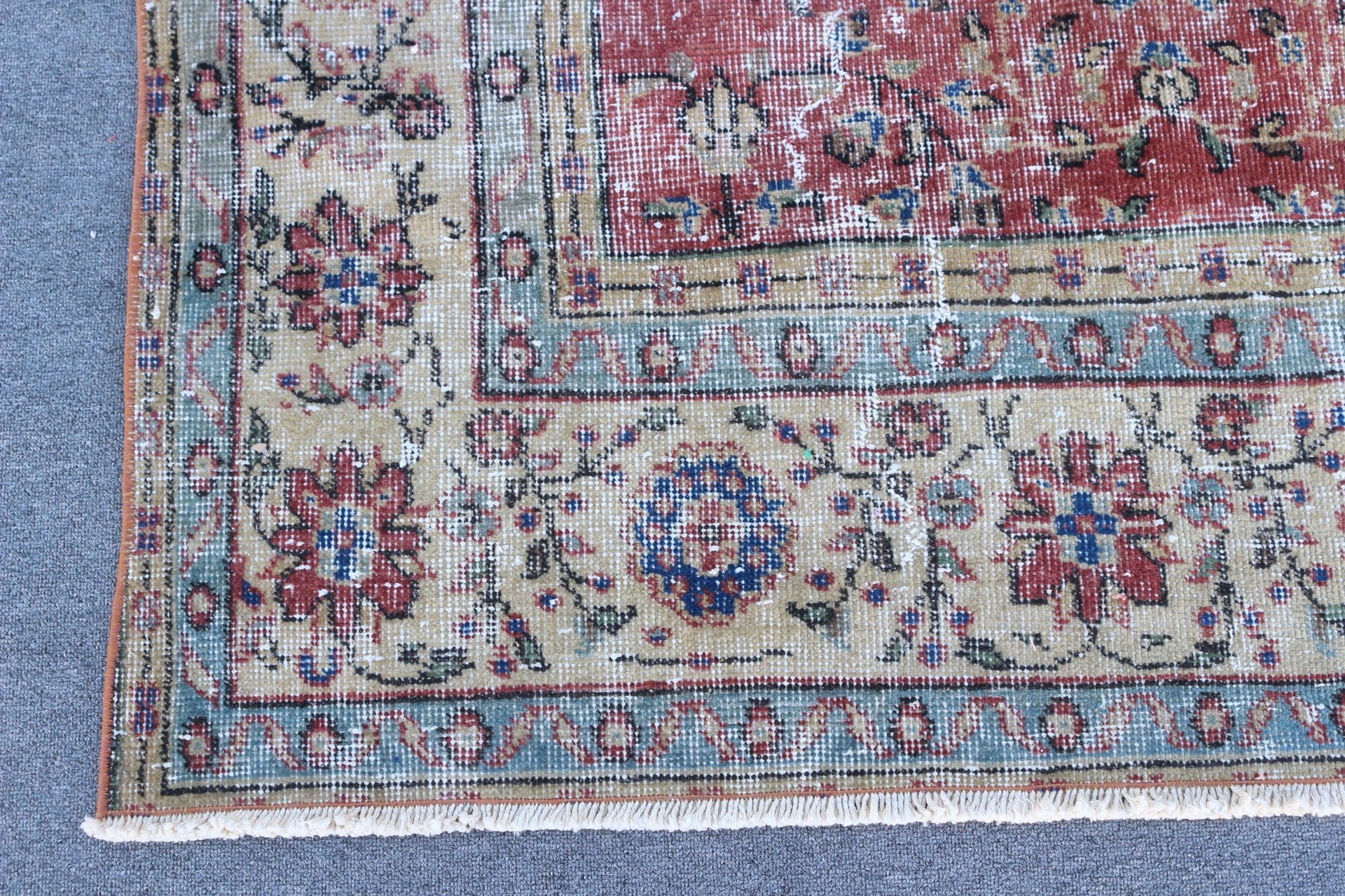 Red Home Decor Rug, Vintage Rug, Turkish Rugs, Living Room Rug, 6.8x10.3 ft Oversize Rug, Floor Rugs, Dining Room Rugs