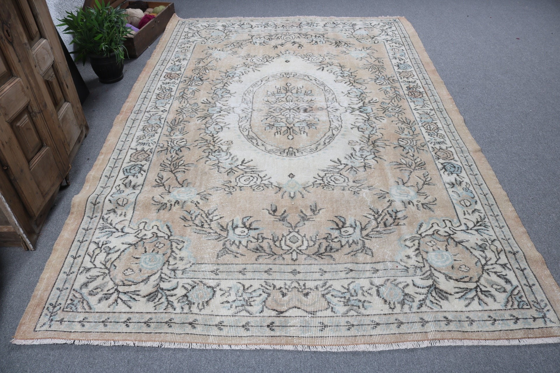 Bej Antika Halı, Vintage Halı, Yatak Odası Halısı, Lüks Halılar, Türk Halısı, Büyük Oushak Halısı, 6.2x9.4 ft Büyük Halı, Nötr Halı, Oturma Odası Halısı