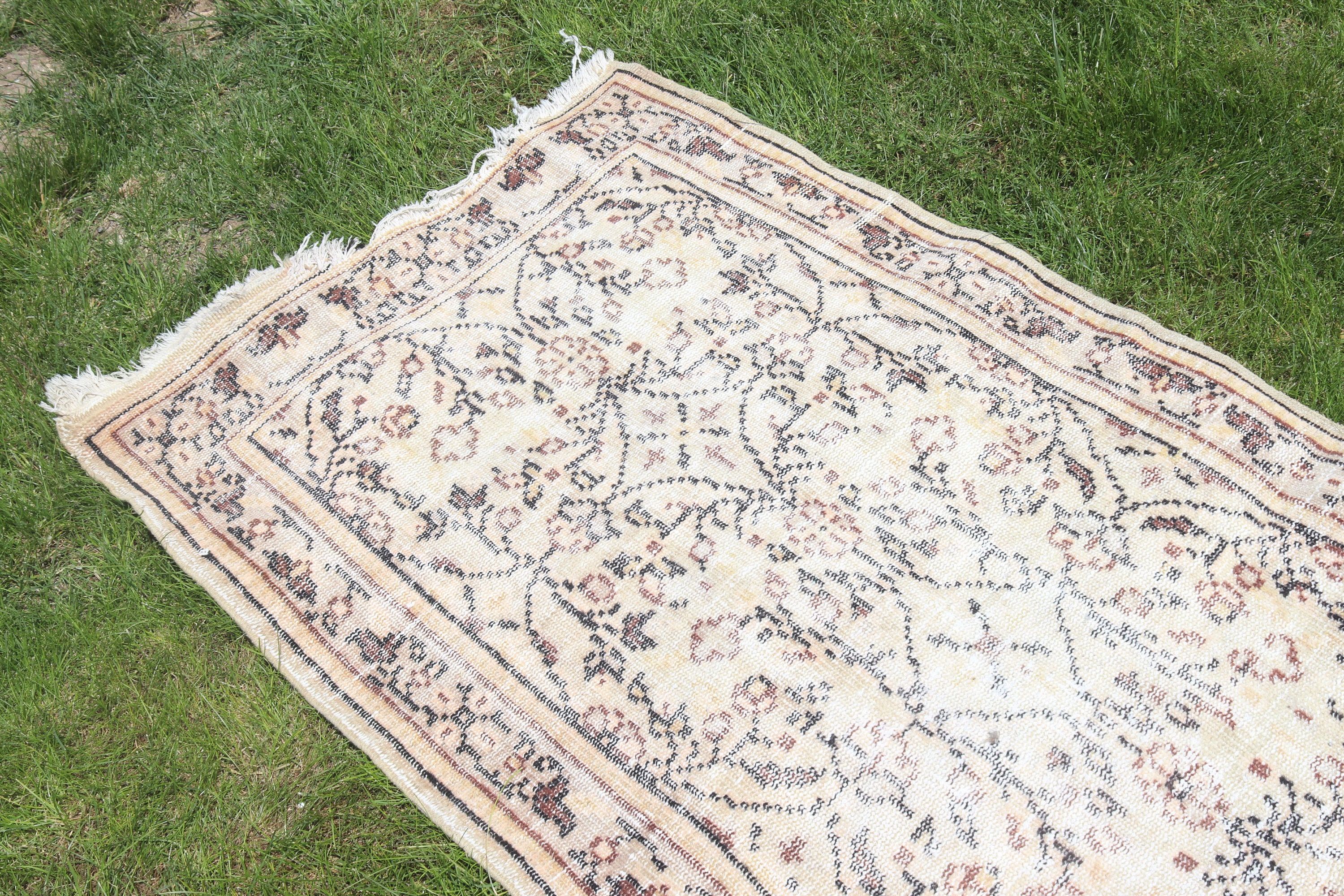 Dekoratif Halılar, Boho Halılar, Bej Antika Halı, Vintage Vurgulu Halı, El Dokuma Halılar, 3x6.8 ft Aksan Halıları, Vintage Halı, Türk Halısı