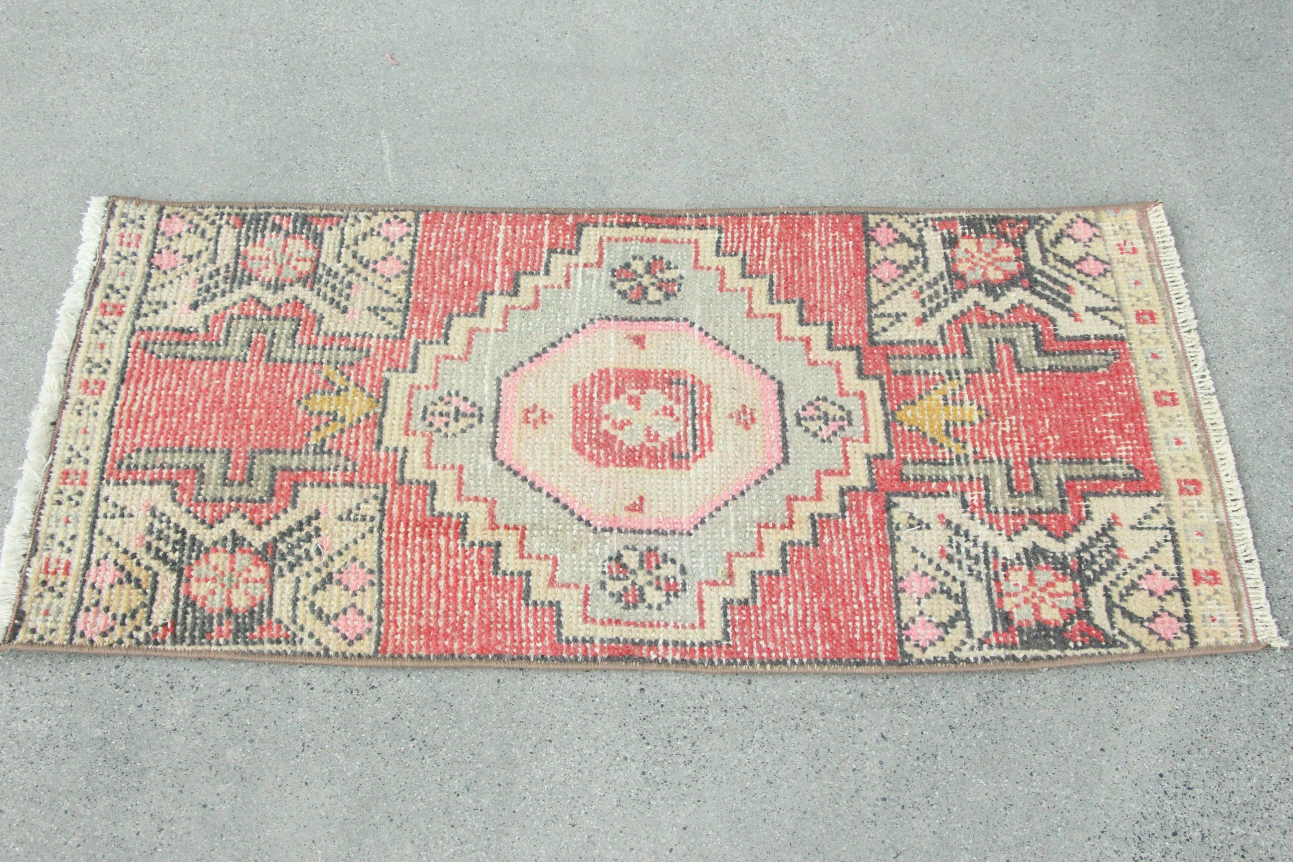 Vintage Rugs, Entry Rug, Cool Rugs, Art Rug, Turkish Rug, Red  1.5x3.1 ft Small Rugs, Oushak Rug, Car Mat Rug, Rugs for Bath