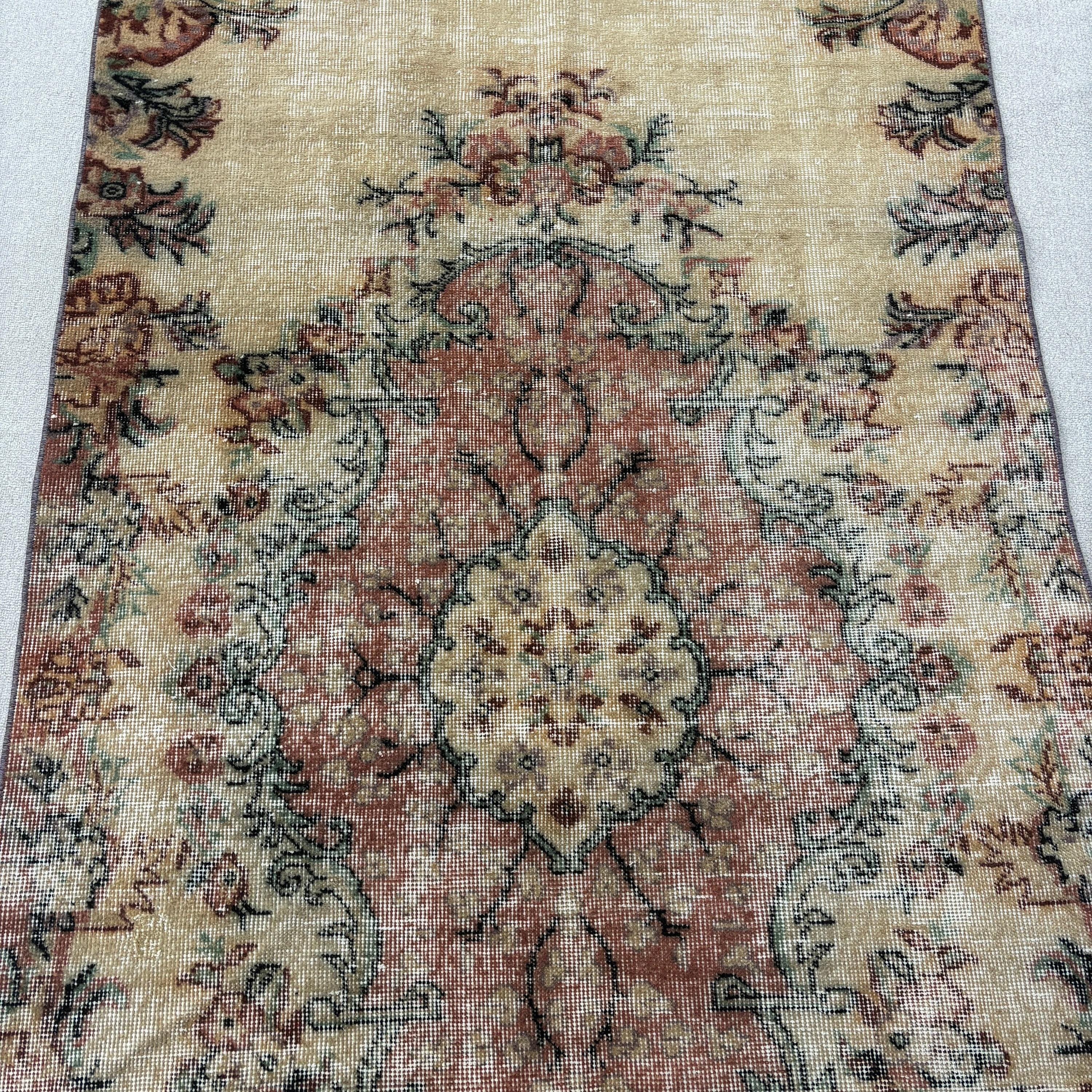 Yün Halılar, Oturma Odası Halıları, Boho Alan Halıları, Ofis Halısı, Vintage Halılar, Türk Halısı, Kırmızı Yatak Odası Halısı, 3.9x9.5 ft Alan Halısı, Geometrik Halı