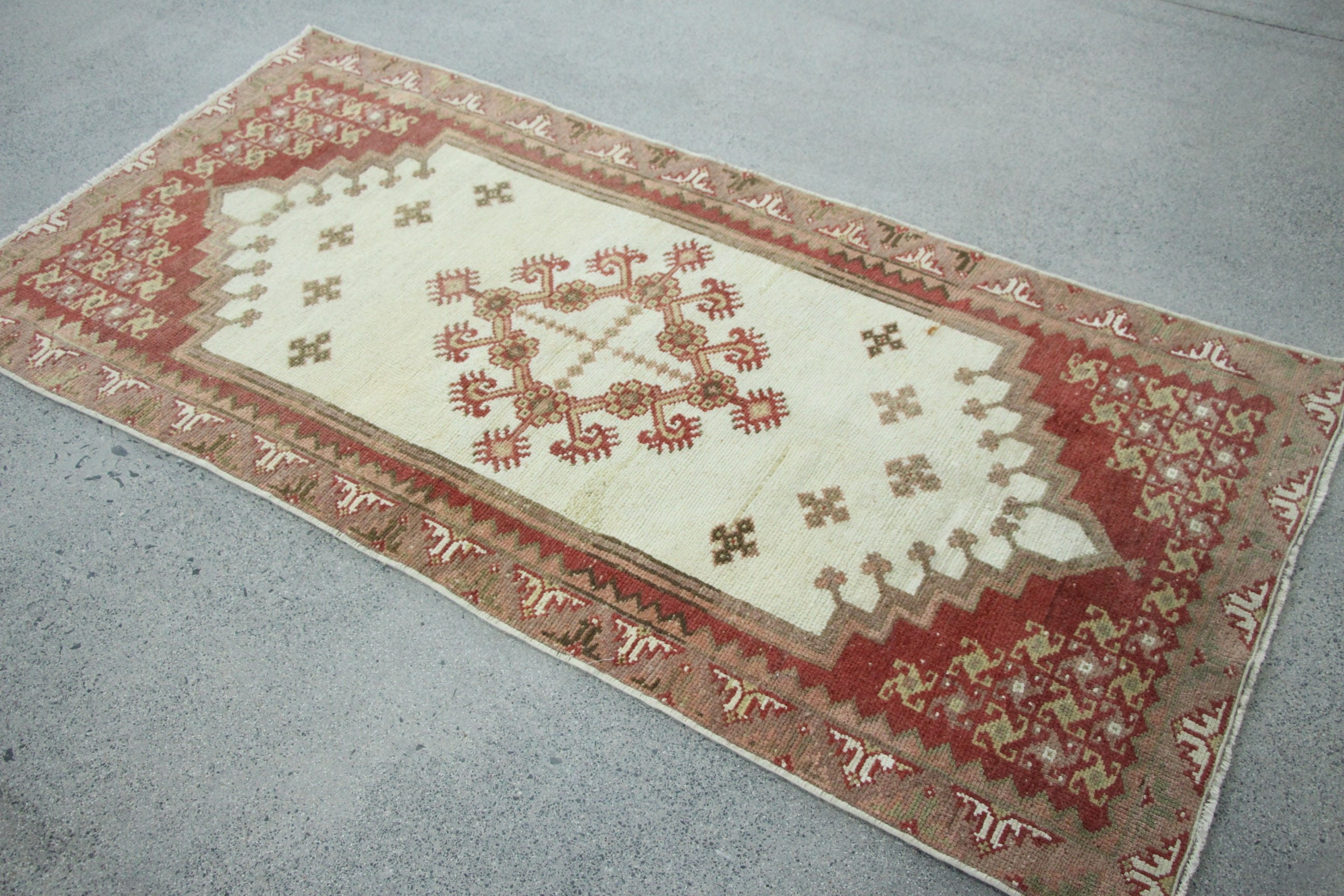 Cool Rug, Vintage Rug, Nursery Rug, Rugs for Bedroom, Entry Rugs, Turkish Rug, Home Decor Rug, White  2.9x6 ft Accent Rugs