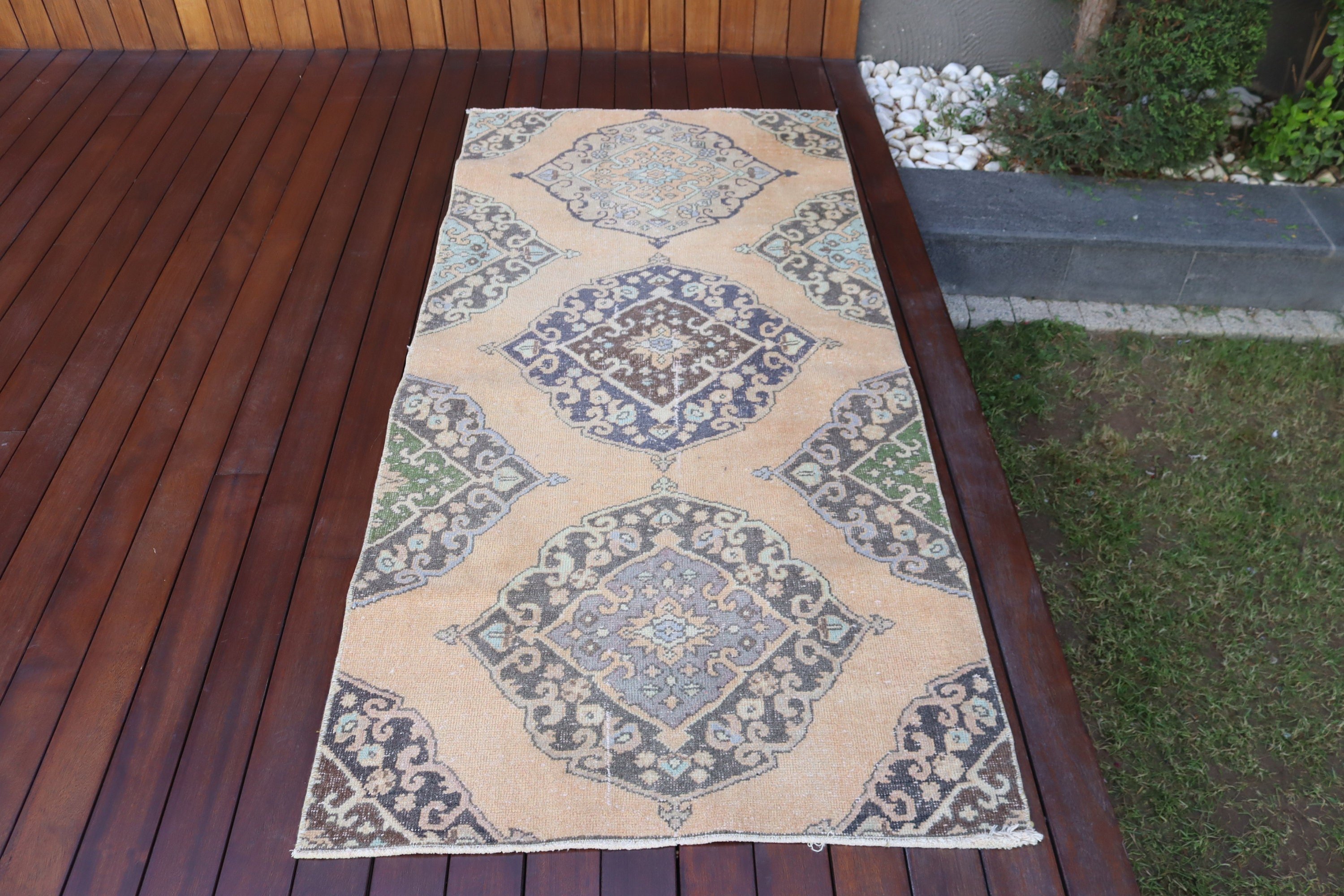 Sarı Modern Halılar, 3x6.3 ft Accent Halı, Türk Halıları, Yatak Odası Halıları, Vintage Halı, Anadolu Halıları, Modern Halı, Çocuk Halısı, Mutfak Halısı