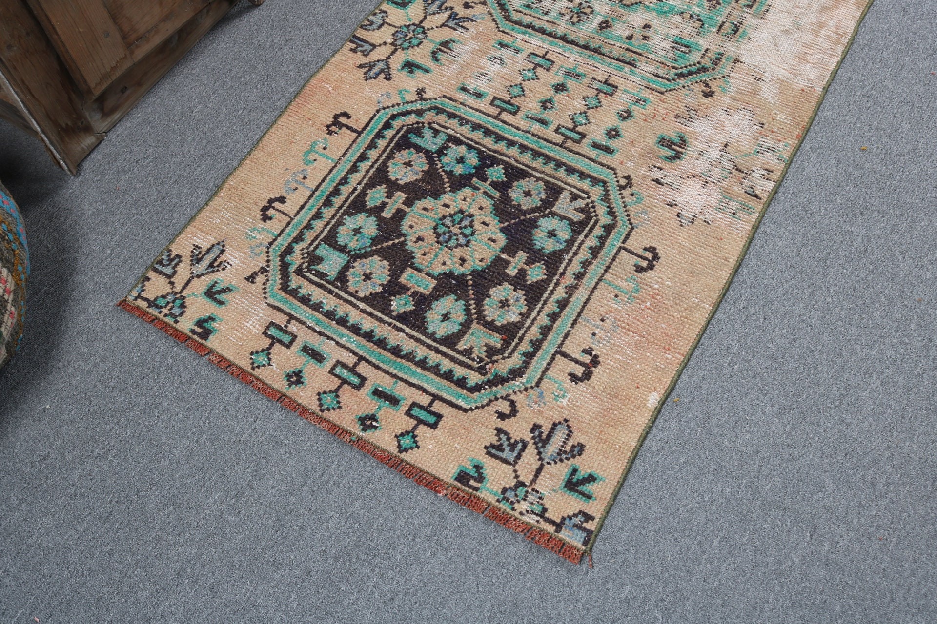 Vintage Halı, 2.4x3.9 ft Küçük Halı, Nötr Halılar, Türk Halıları, Boho Halısı, Bohem Halısı, Duvara Asılı Halılar, Küçük Boho Halıları, Kahverengi Yer Halıları